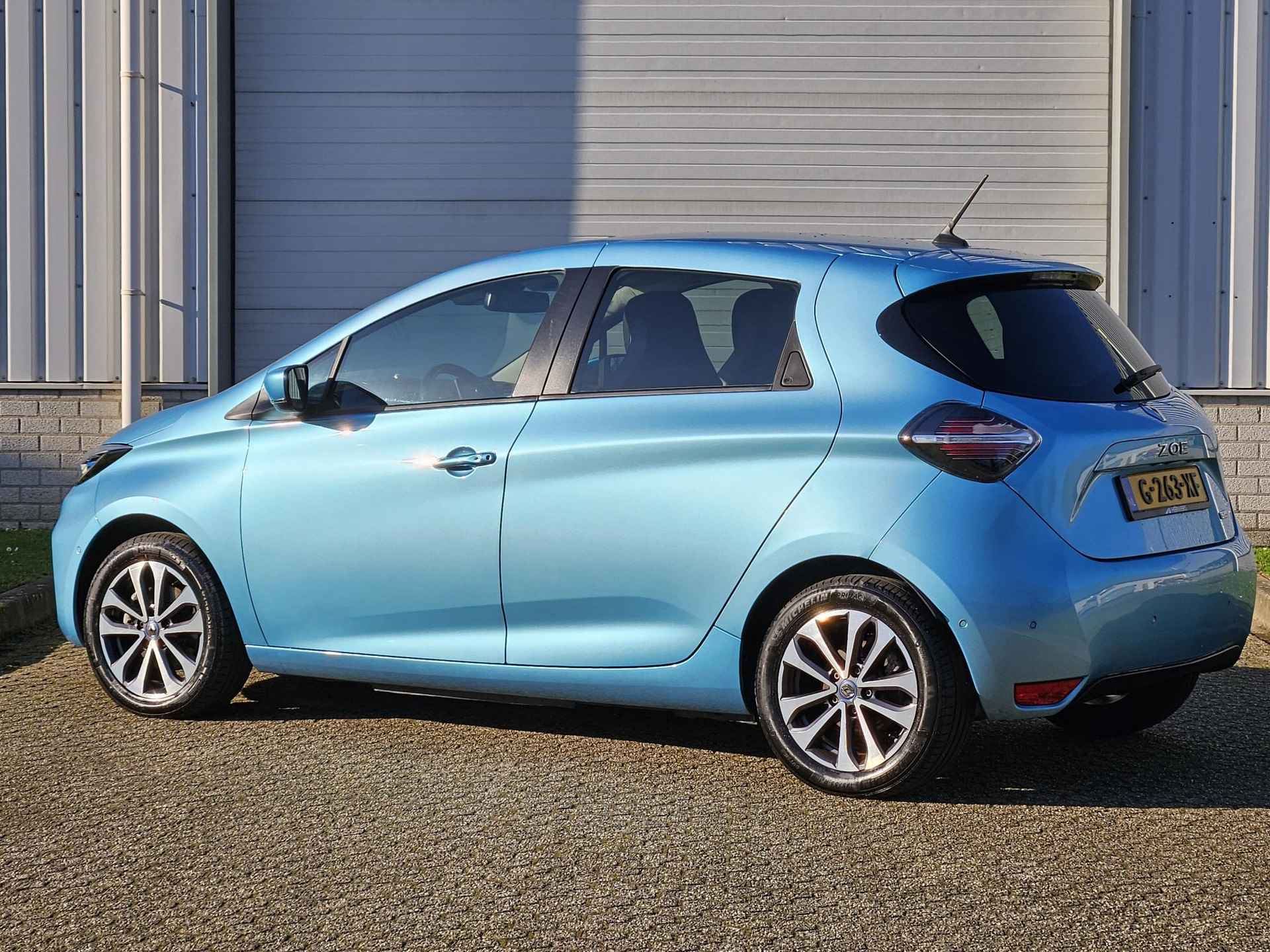 Renault ZOE R135 Intens Business 52 kWh / Koop Accu / CCS SnelLaden + 3 Fase Laden / Achteruitrijcamera / Stoel & Stuurverwarming / Navigatie / Apple Carplay & Android Auto / - 19/44