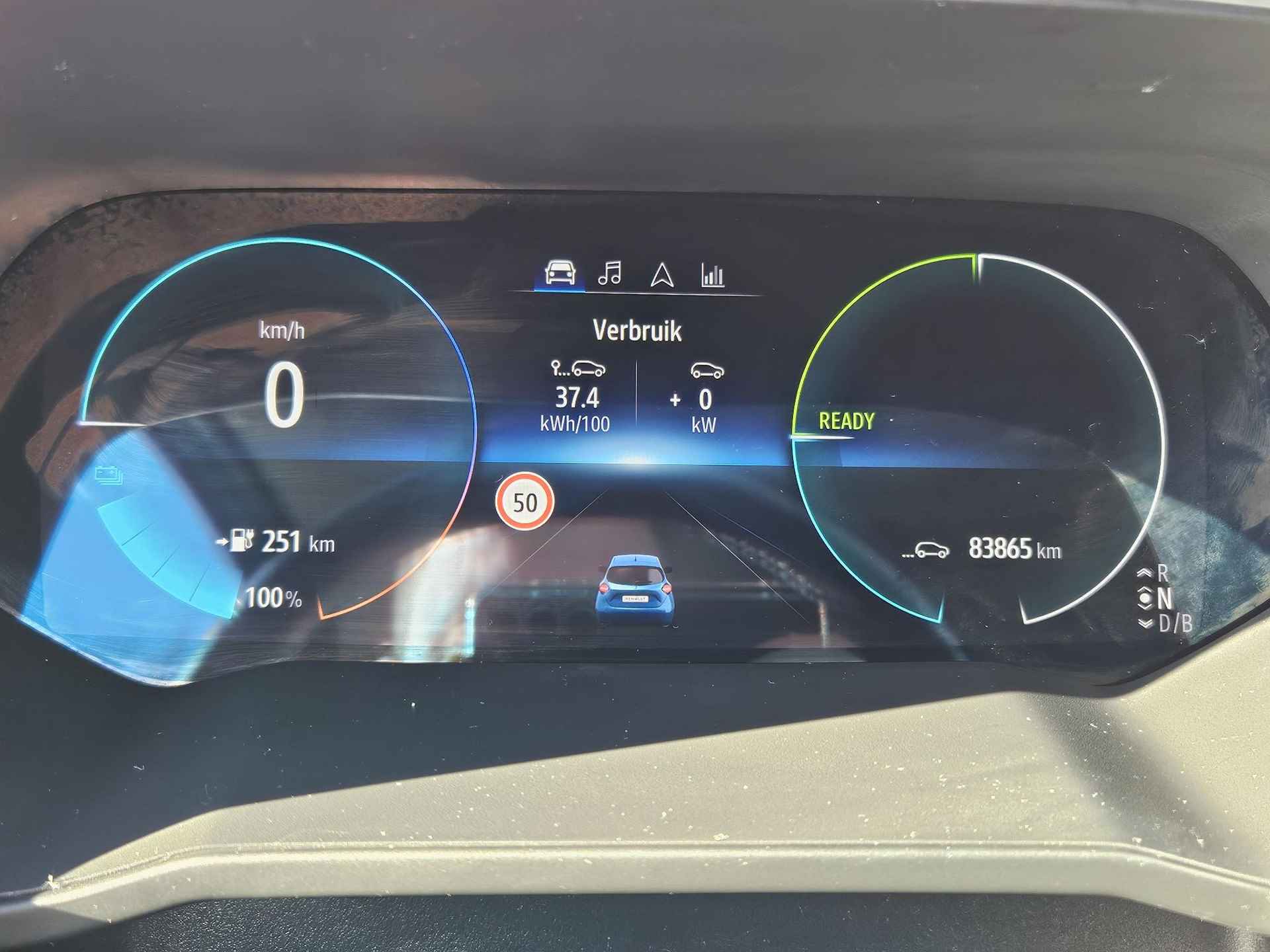 Renault ZOE R135 Intens Business 52 kWh / Koop Accu / CCS SnelLaden + 3 Fase Laden / Achteruitrijcamera / Stoel & Stuurverwarming / Navigatie / Apple Carplay & Android Auto / - 23/44