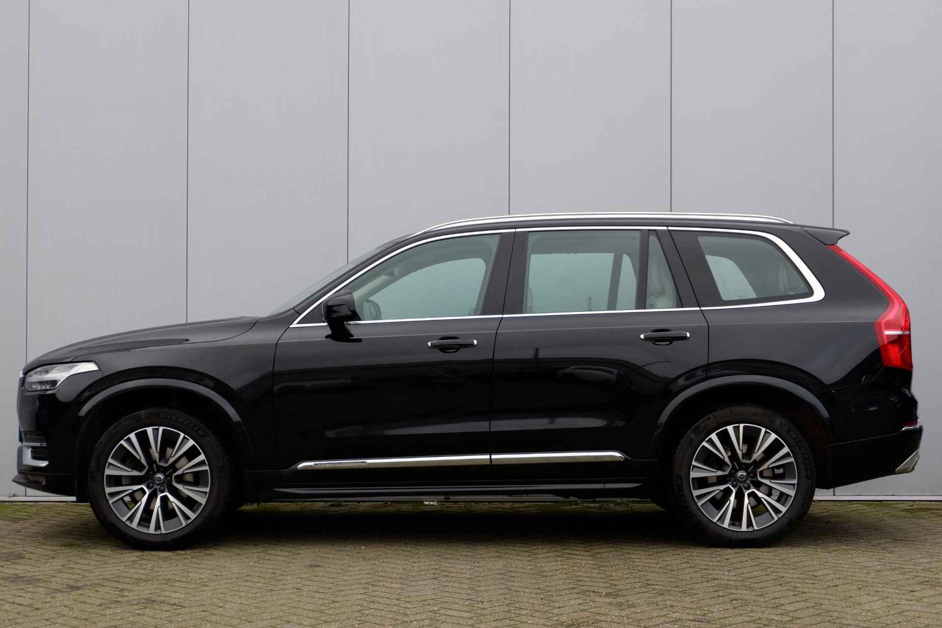 Volvo XC90 B5 AWD AUT8 235PK Inscription Intro Edition, BTW Auto, Adaptieve Cruise Control met Pilot Assist, BLIS Dodehoekdetectie, Elektrisch bedienbaarglazen panoramisch schuif-/kanteldak, Luchtvering, Voorstoelen met verwarming, ventilatie en massagefunctie, Stuurwielverwarming, standkachel, Harman Kardon audio - 9/54