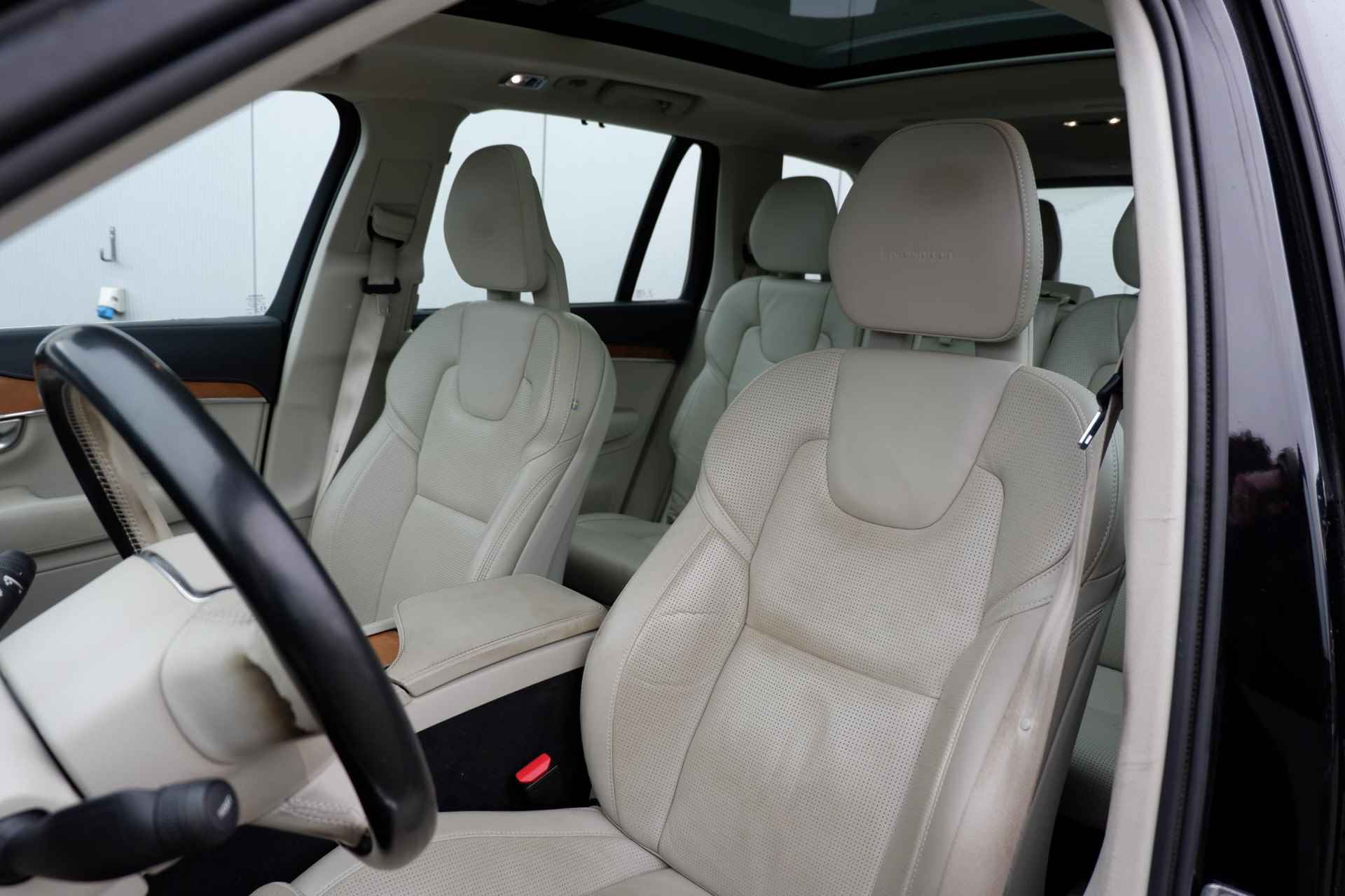 Volvo XC90 B5 AWD AUT8 235PK Inscription Intro Edition, BTW Auto, Adaptieve Cruise Control met Pilot Assist, BLIS Dodehoekdetectie, Elektrisch bedienbaarglazen panoramisch schuif-/kanteldak, Luchtvering, Voorstoelen met verwarming, ventilatie en massagefunctie, Stuurwielverwarming, standkachel, Harman Kardon audio - 13/54