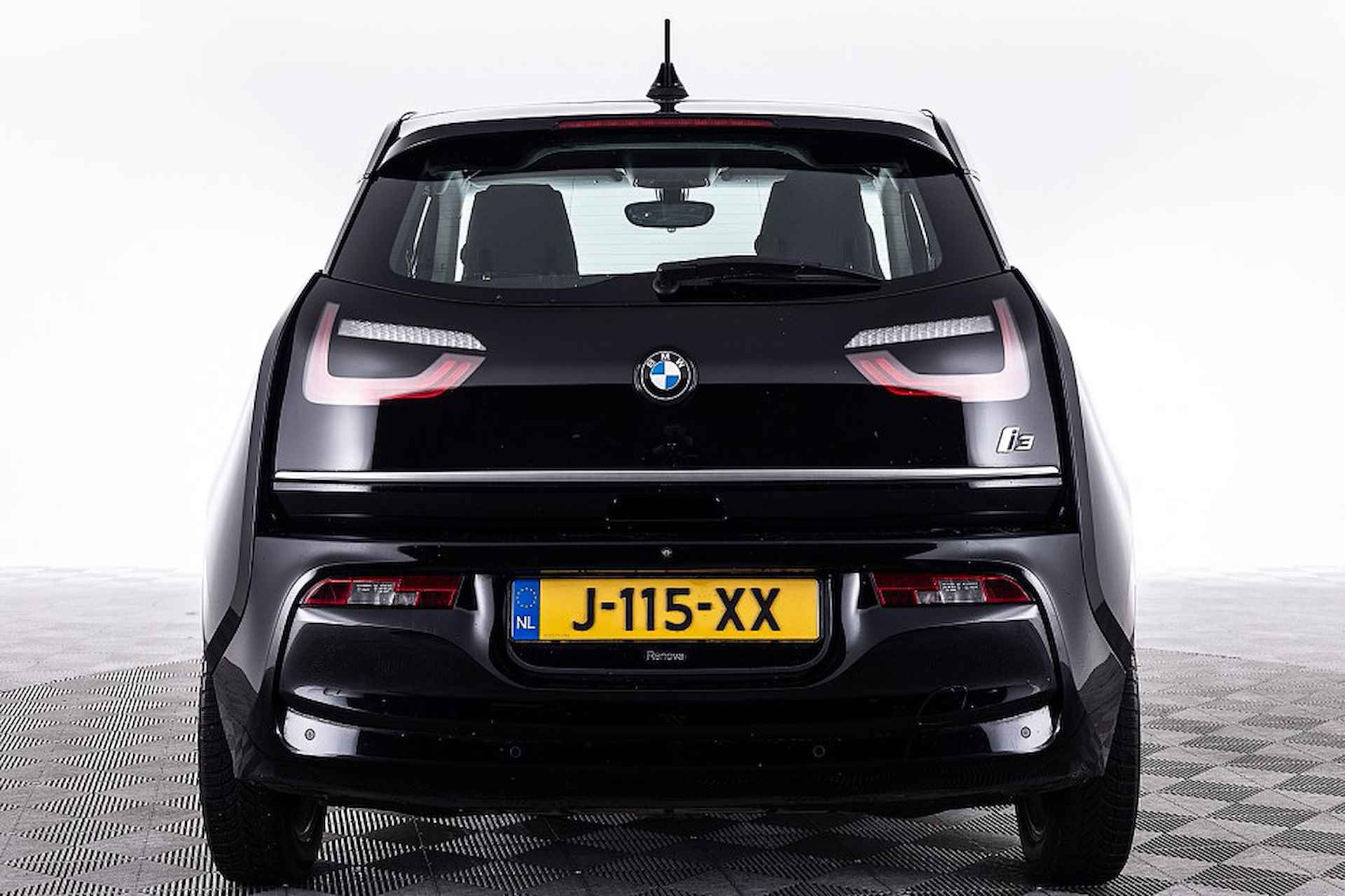 BMW i3 Executive Edition 120Ah 42 kWh | LEDER | Full LED . - 17/23