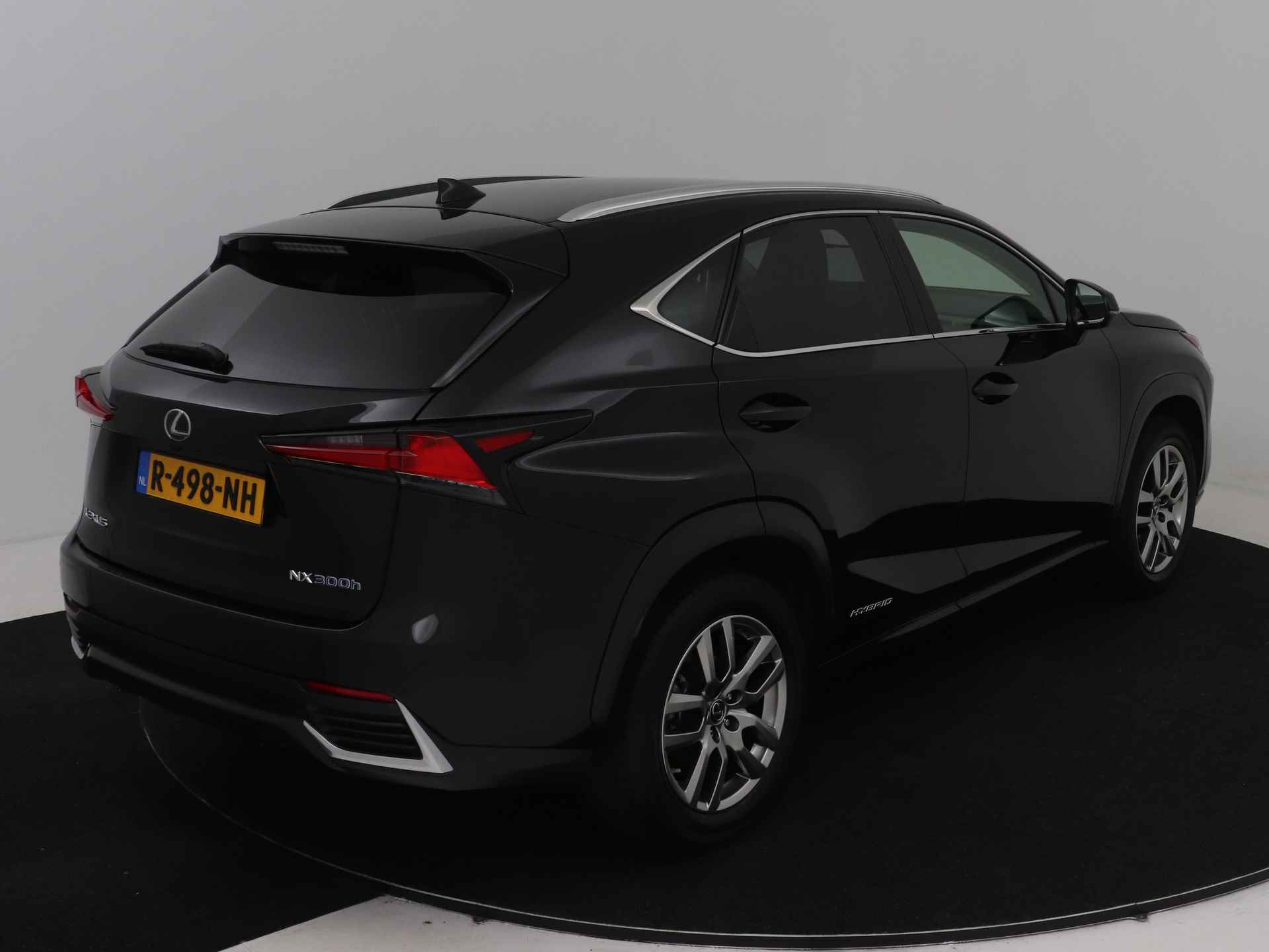 Lexus NX 300h AWD Luxury Line Limited - 19/51