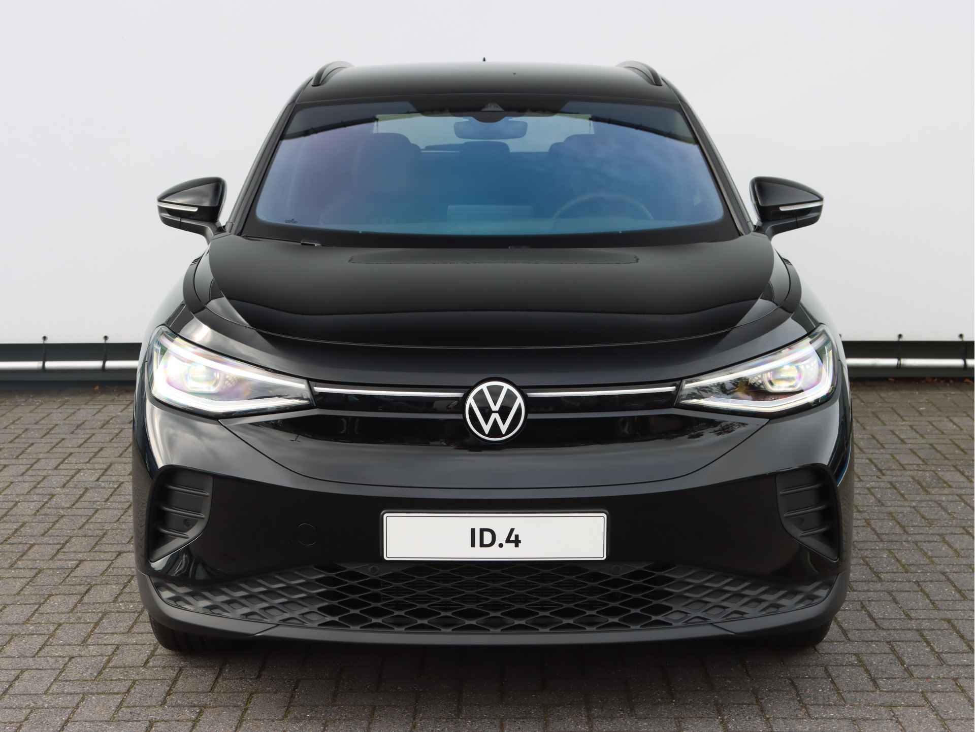 Volkswagen ID.4 Pro Advantage 77 kWh 174pk | Style+ interieur | Warmtepomp | Trekhaak | LED Matrix | 20" velgen | Achteruitrijcamera | Navigatie | - 4/38