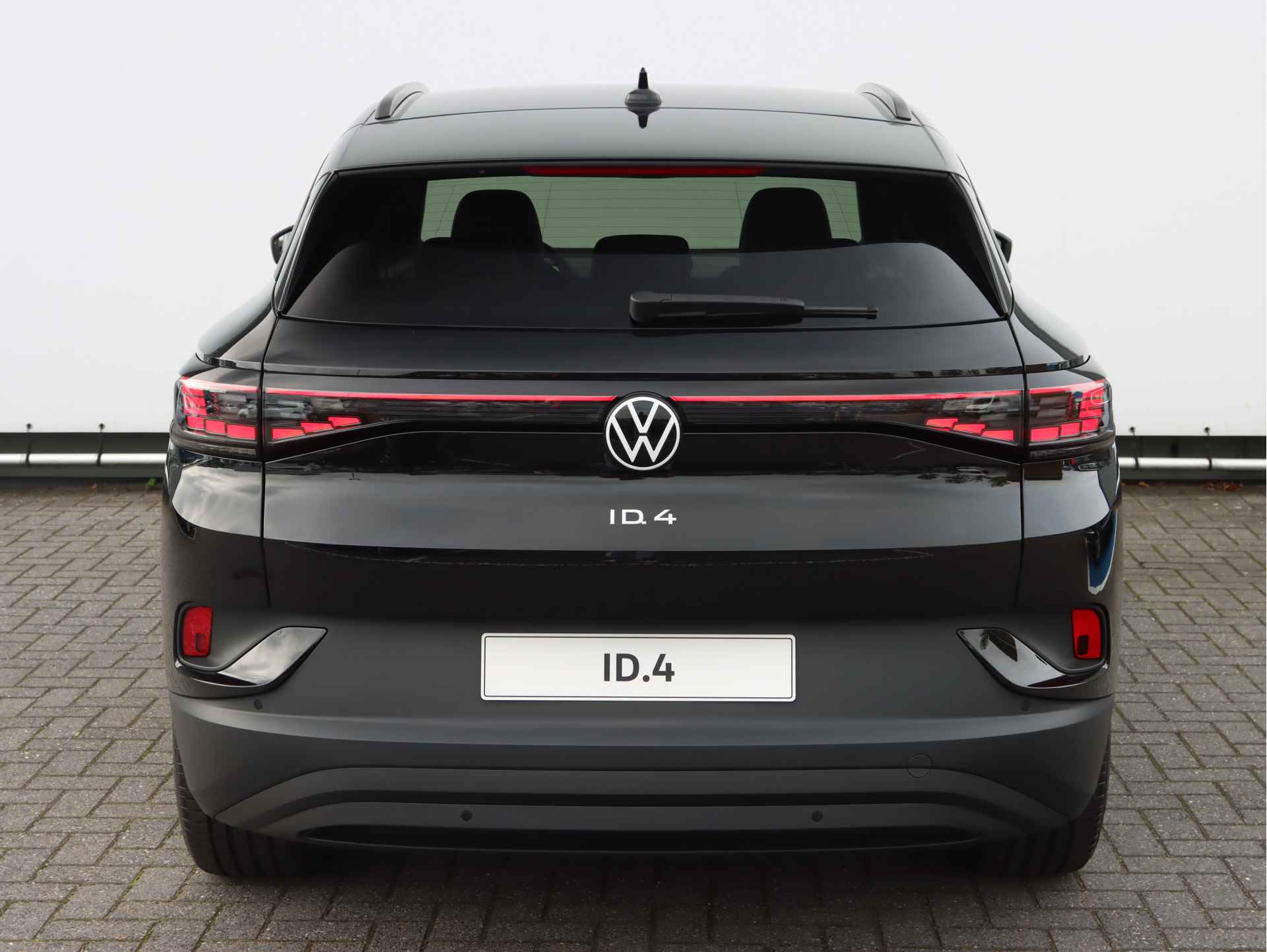 Volkswagen ID.4 Pro Advantage 77 kWh 174pk | Style+ interieur | Warmtepomp | Trekhaak | LED Matrix | 20" velgen | Achteruitrijcamera | Navigatie | - 6/38