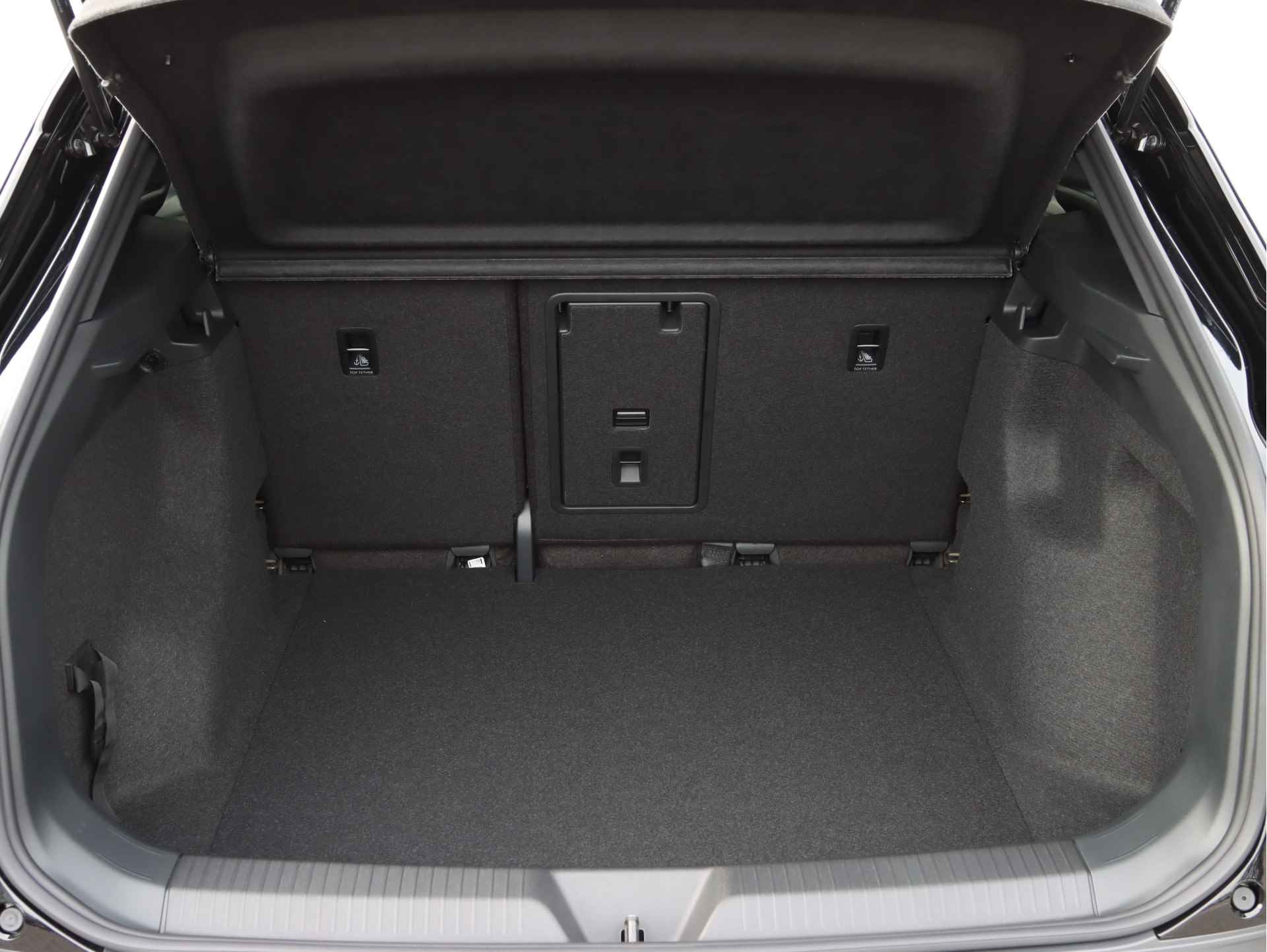 Volkswagen ID.4 Pro Advantage 77 kWh 174pk | Style+ interieur | Warmtepomp | Trekhaak | LED Matrix | 20" velgen | Achteruitrijcamera | Navigatie | - 21/38
