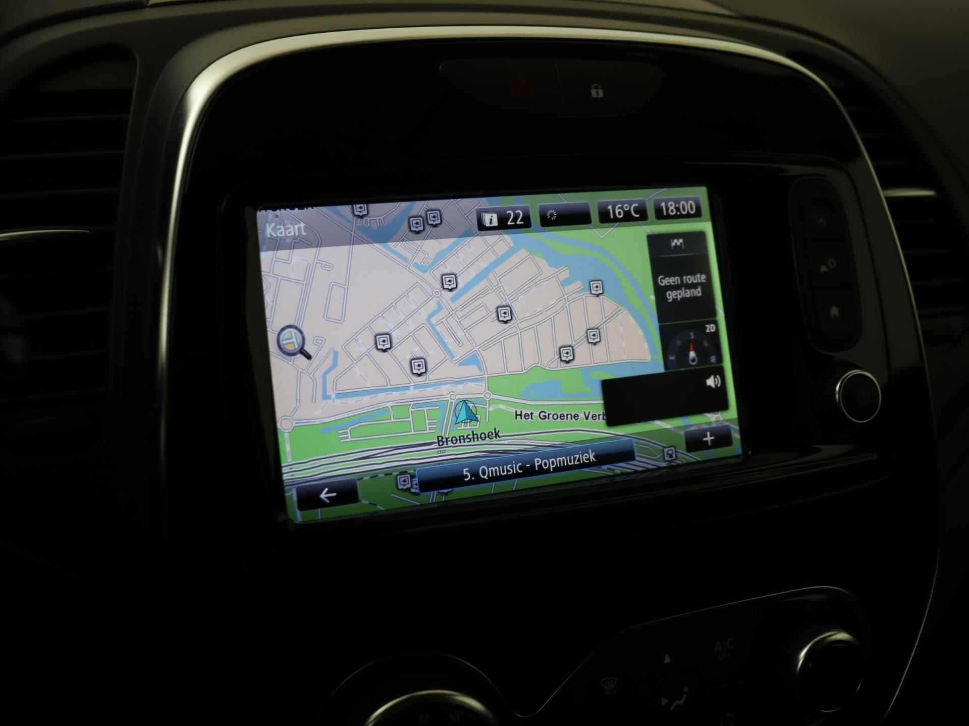 Renault Captur 0.9 TCe PK Intens Navigatie / Climate Control/ Easy Life Pack / Parkeersensoren V+A / Camera / Cruise Control / Bluetooth - 14/31