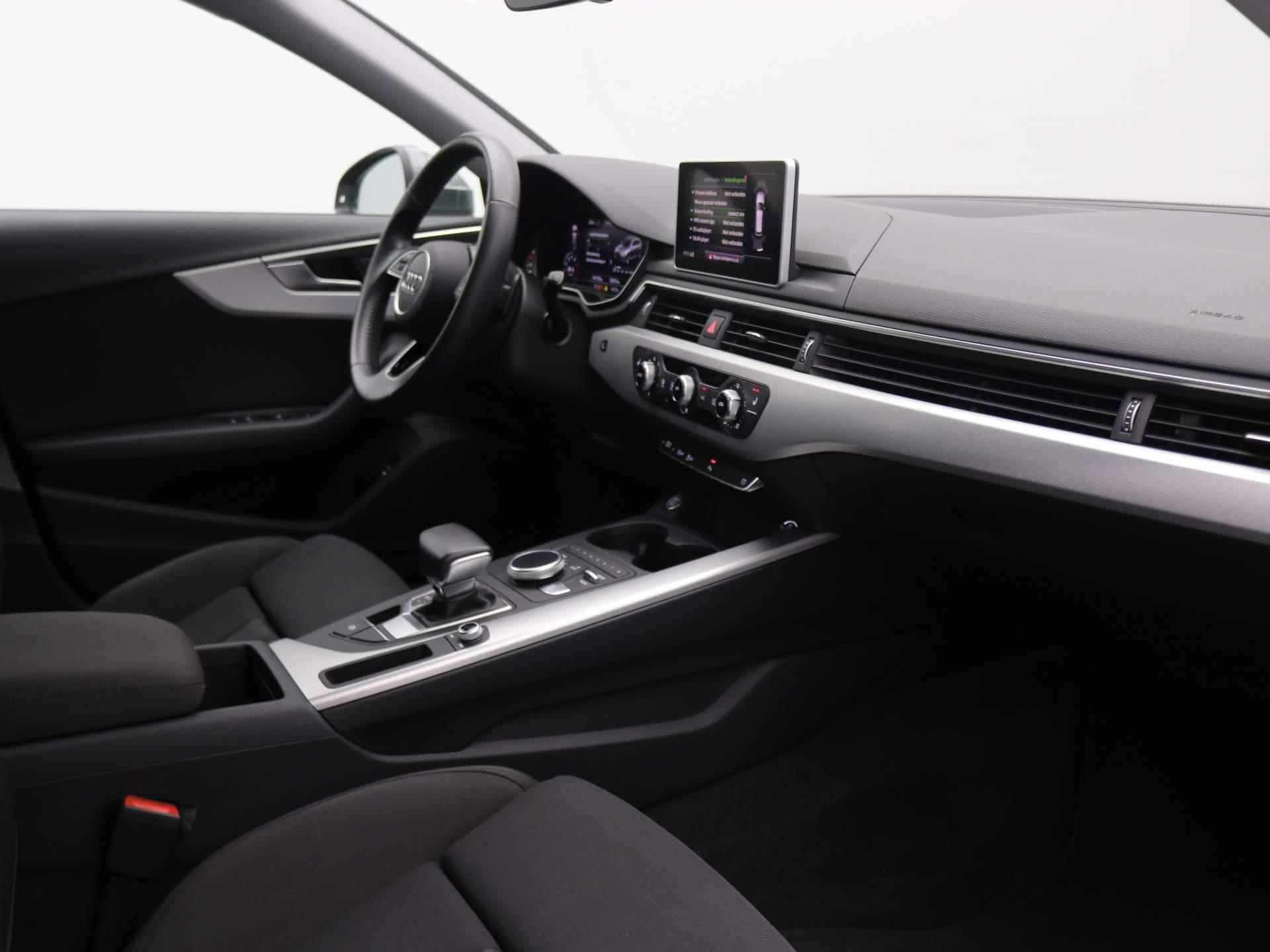 Audi A4 Avant 2.0 TFSI 190PK MHEV Design Pro Line AUTOMAAT / Navigatie / LMV / All Season banden / Historie bekend / - 65/70