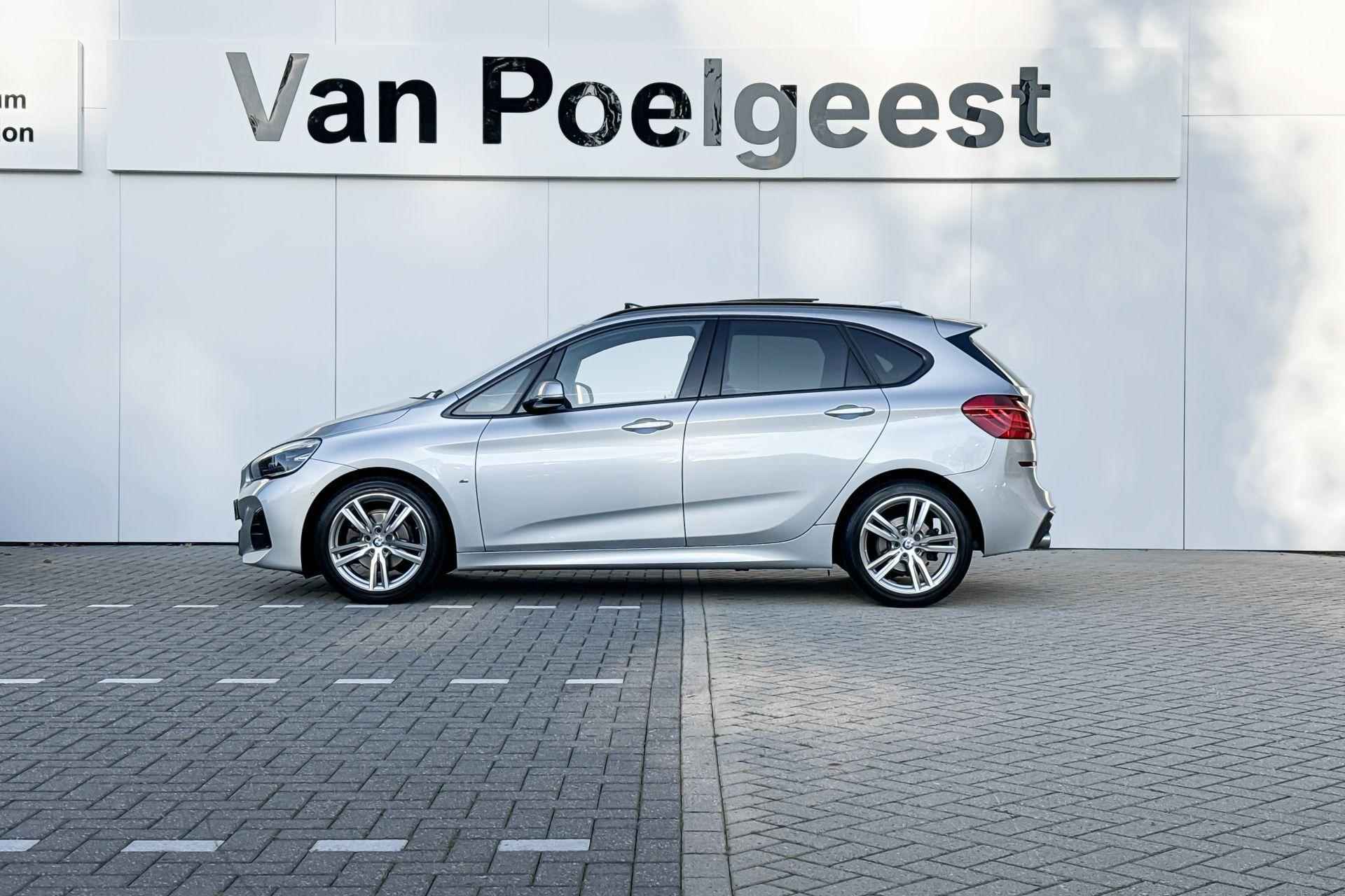 BMW 2 Serie Active Tourer 218i High Executive M Sportpakket - 2/26