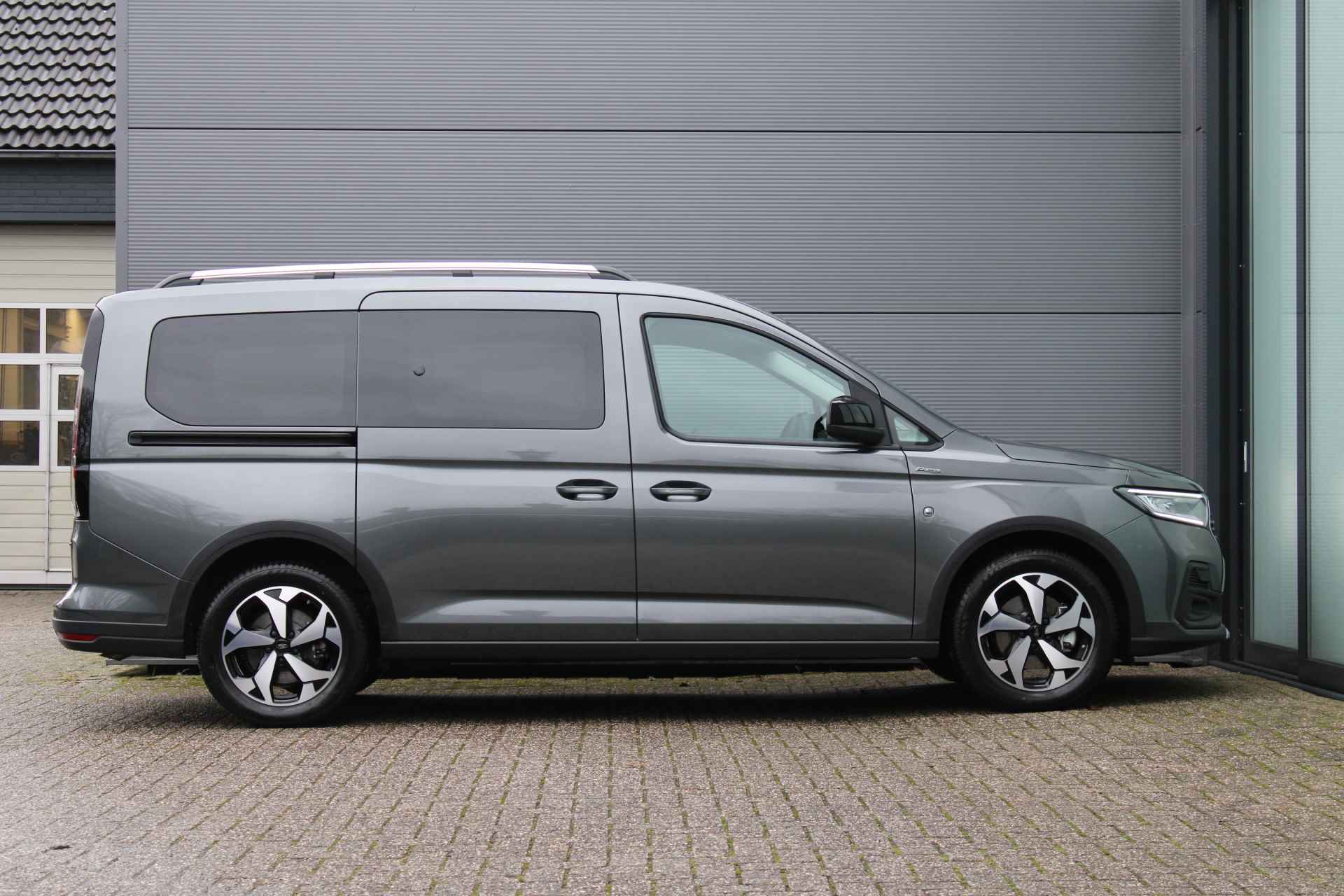 Ford Tourneo Connect Grand 1.5 PHEV Active AGR | Panoramadak | 119KM | Luxe | Cruise control | Carplay - 2/53