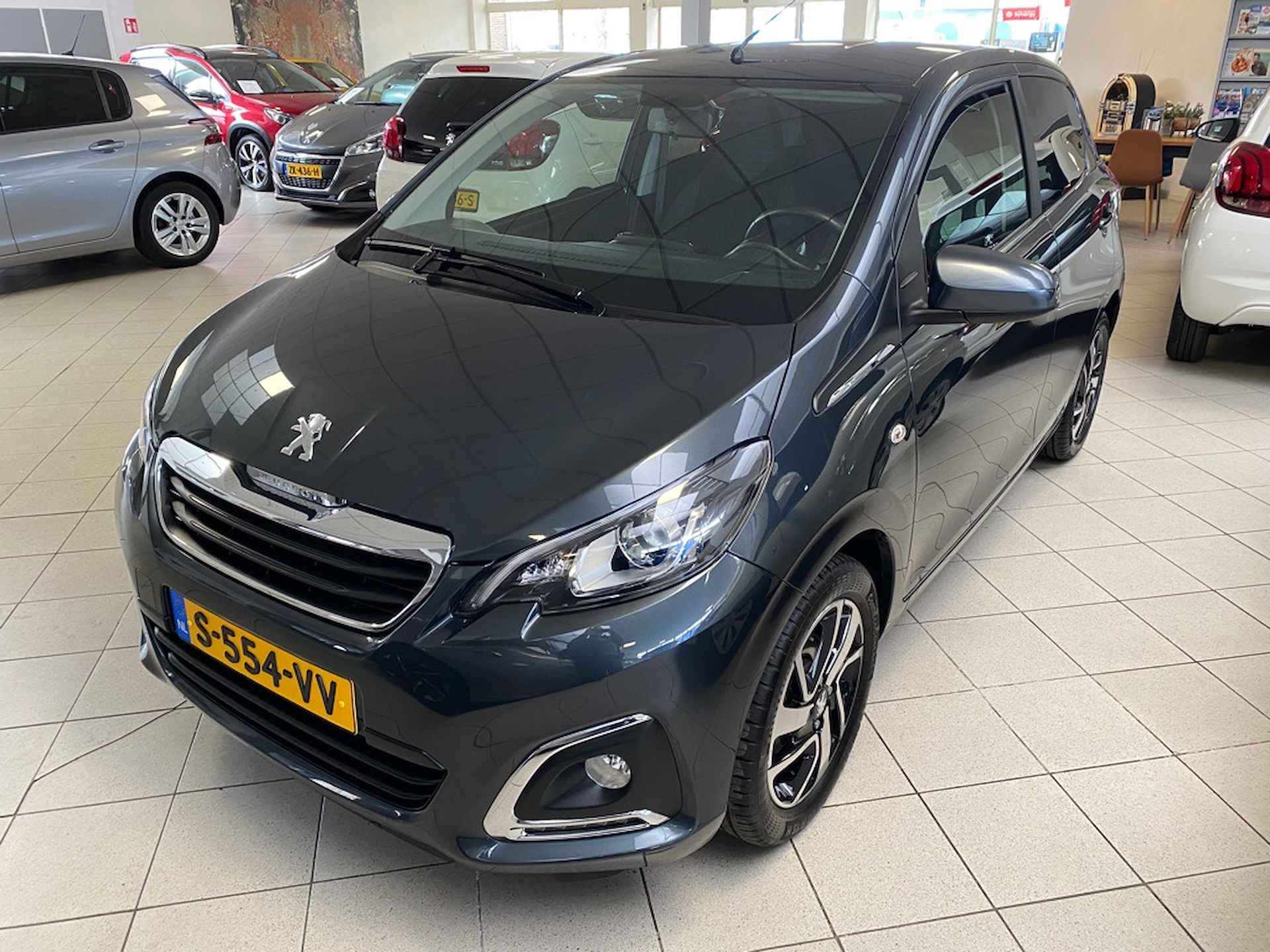 PEUGEOT 108 1.0 e-VTi 72pk 5D Allure - 4/21