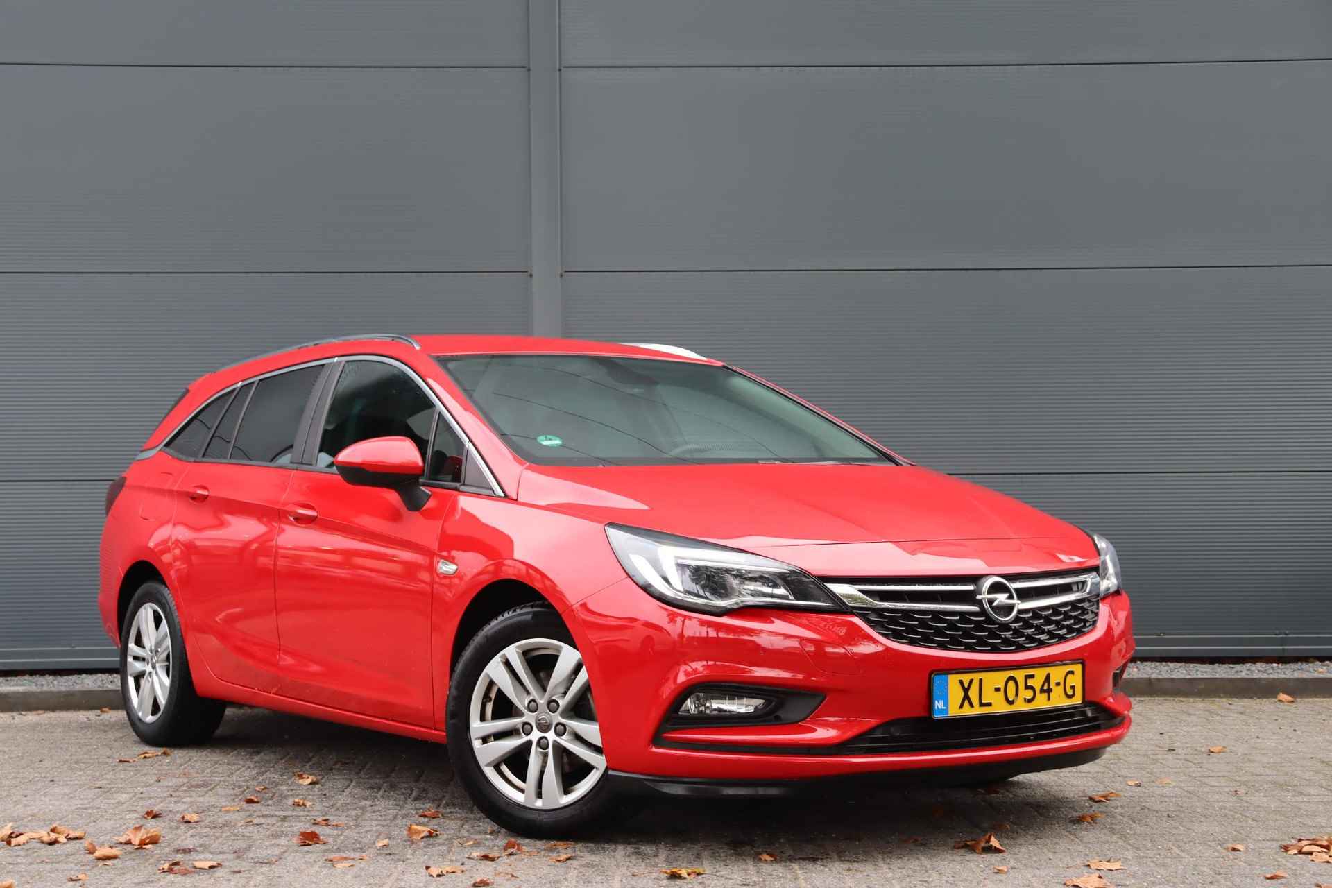 Opel Astra 1.0 Online Edition / Navigatie / Climate Control / PDC /Lichtmetalen Velgen / - 3/35