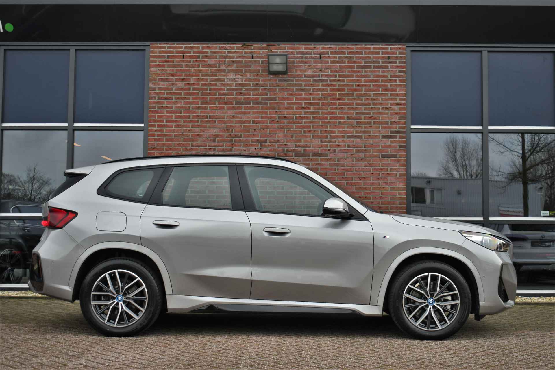 BMW X1 xDrive25e M-Sport Premium Camera 18inch Adp-LED Shadowline - 42/86