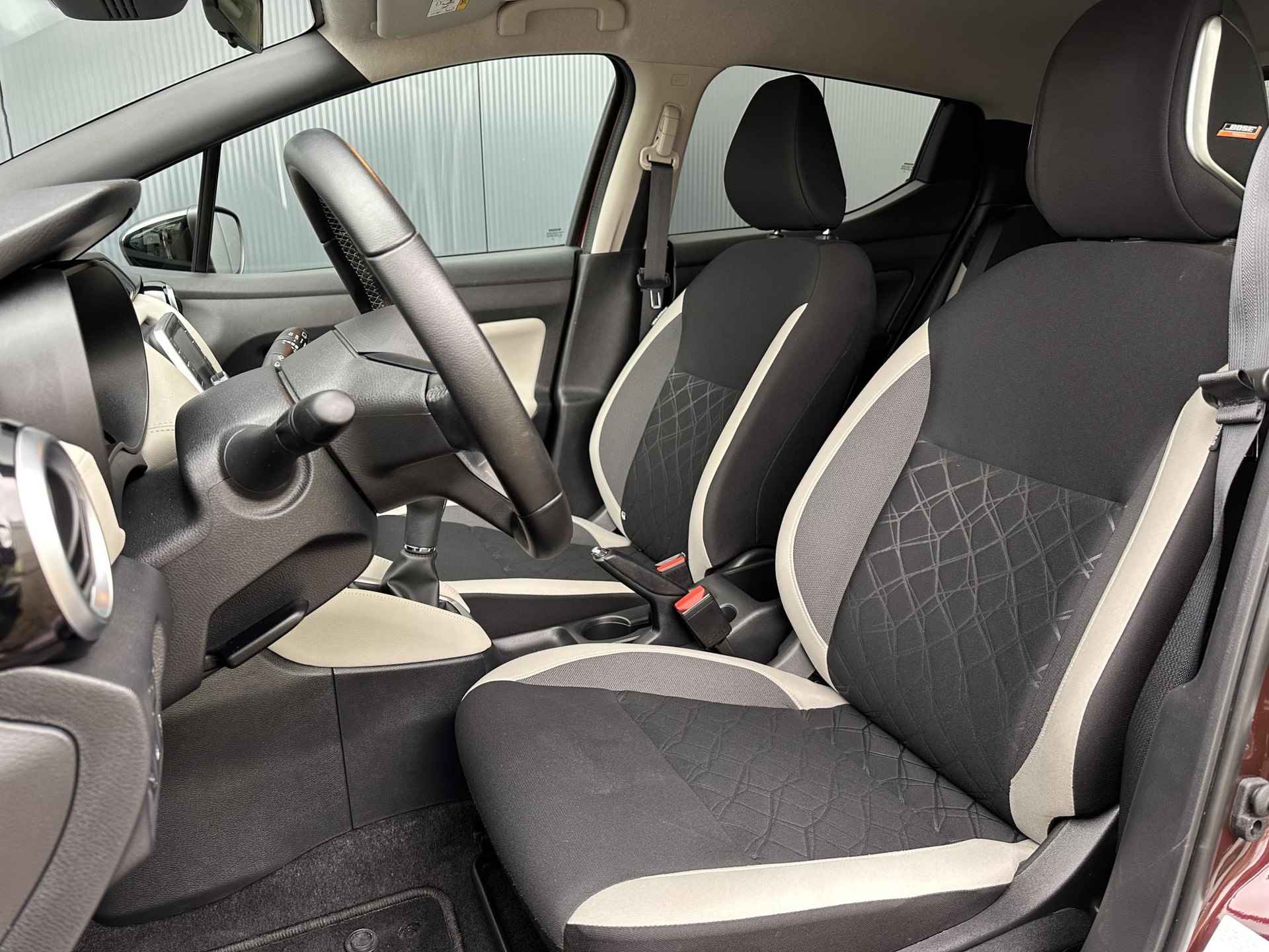 Nissan Micra 1.0 IG-T N-Design | Navi | Airco | Parkeersensoren | Cruise | Apple Carplay | Android Auto - 11/29