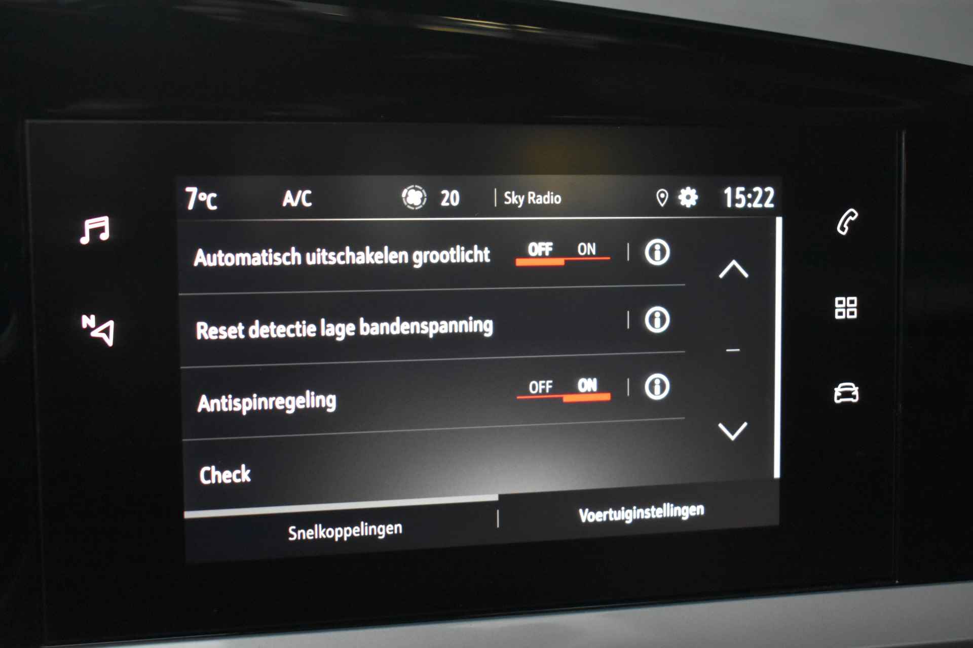 Opel Mokka 1.2 Turbo Level 3 130pk Automaat | Navigatie by App | Achteruitrijcamera | Climate Control | Parkeersensoren | Full-LED | 17"LMV - 25/46