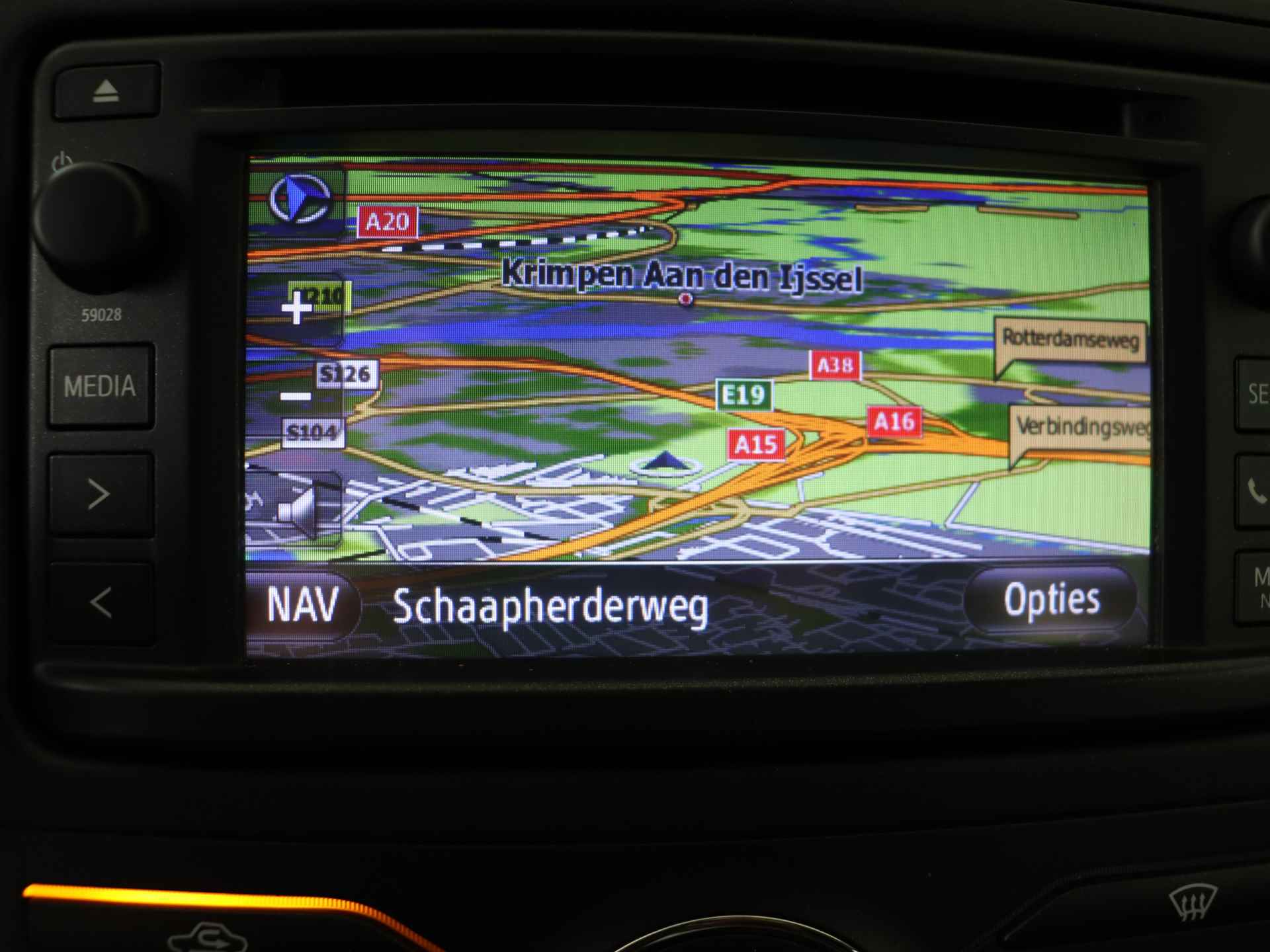 Toyota Auris 1.8 Full Hybrid Business I Navigatie I Climate Control I Cruise Control I Camera I LM Velgen I 1e Eigenaar I Dealer Onderhouden I Trekhaak Afneembaar I - 10/44