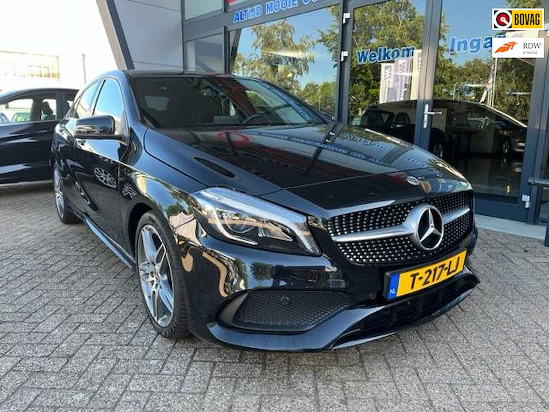 Mercedes-Benz A-klasse 180 BlueEFFICIENCY AMG sport - 1/21