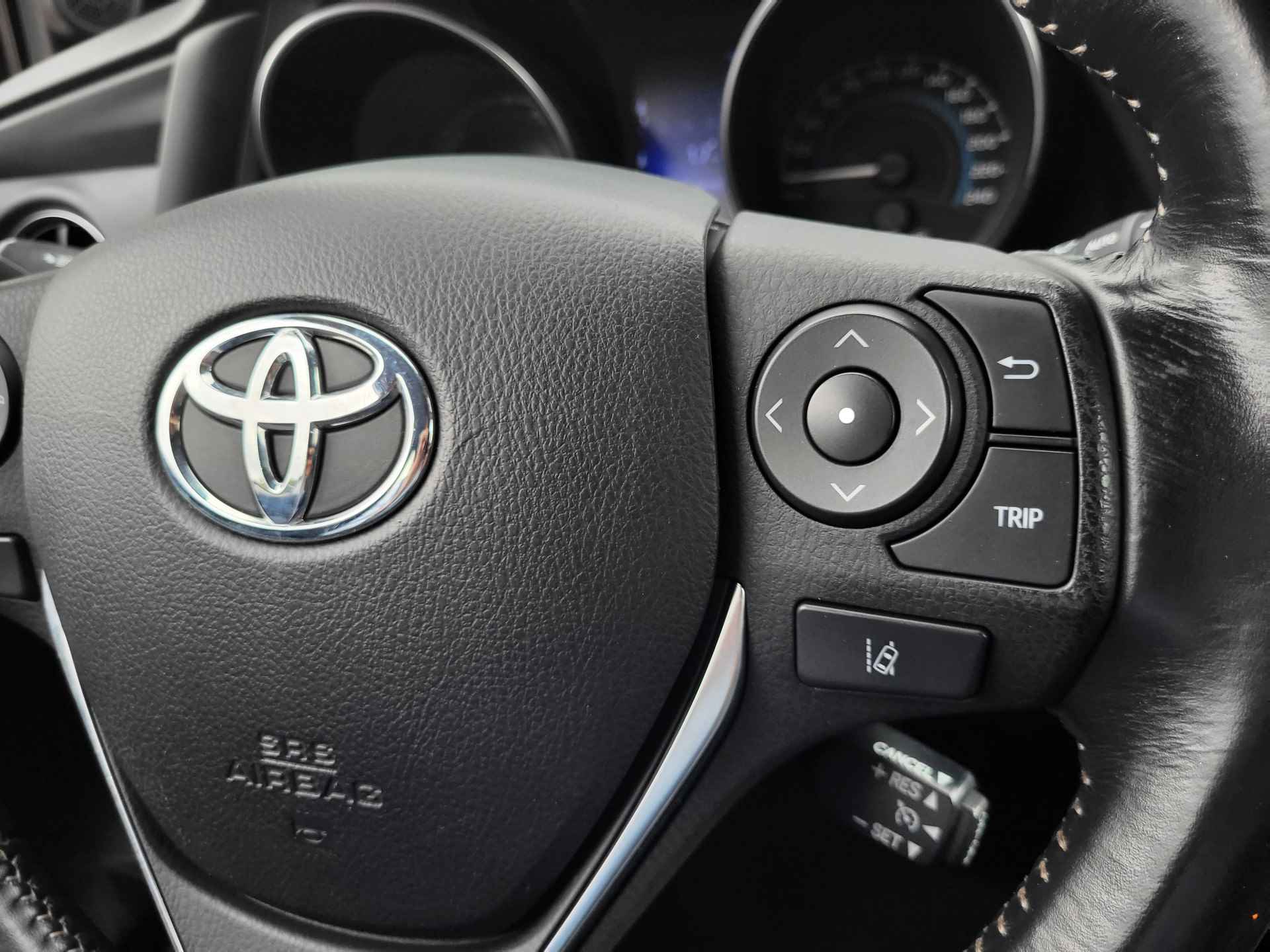 Toyota Auris Touring Sports 1.8 Hybrid Dynamic Go, Rijklaar met beurt & garantie! - 16/30