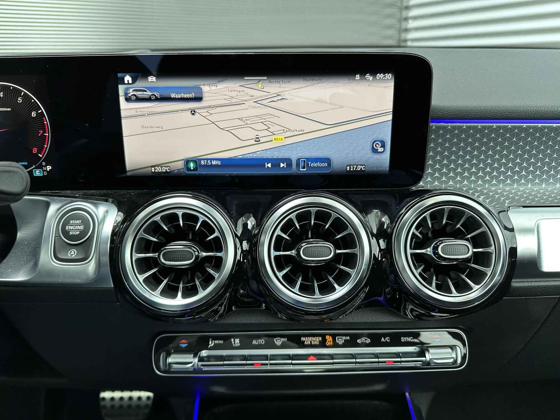 Mercedes-Benz GLB 200 AMG Line | Premium Plus | Nightpakket | Panoramadak | Burmester | 360° Camera | Head-up Display | Memorystoelen Verwarmd | Trekhaak | Sfeerverlichting | Adaptief verstelbaar onderstel | Apple & Android Carplay - 5/12