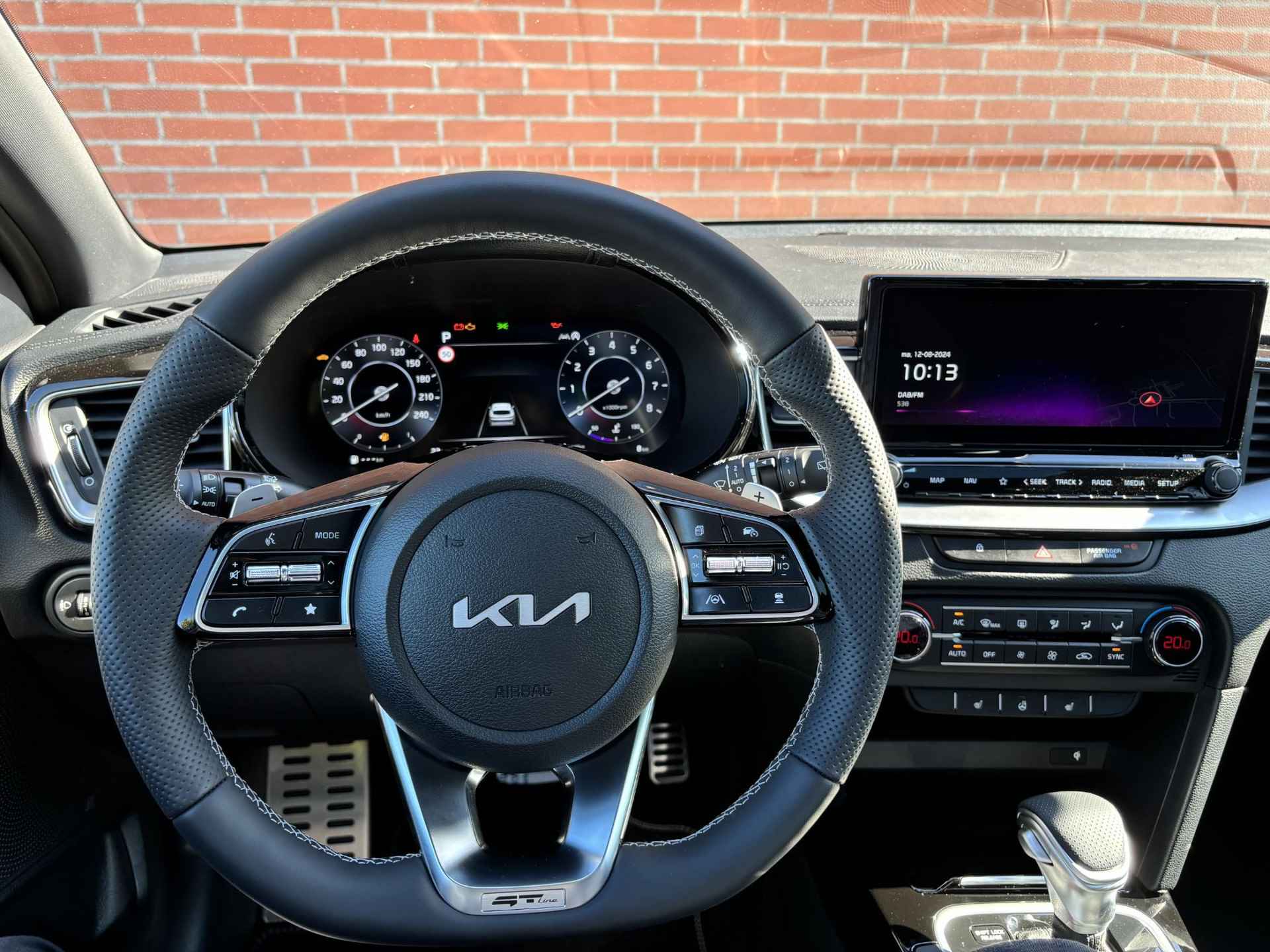 Kia ProCeed 1.5 T-GDi GT-PlusLine | Panorama schuif/kanteldak | Suede bekleding | Stoel- en stuurverwarming | JBL premium sound system - 29/38