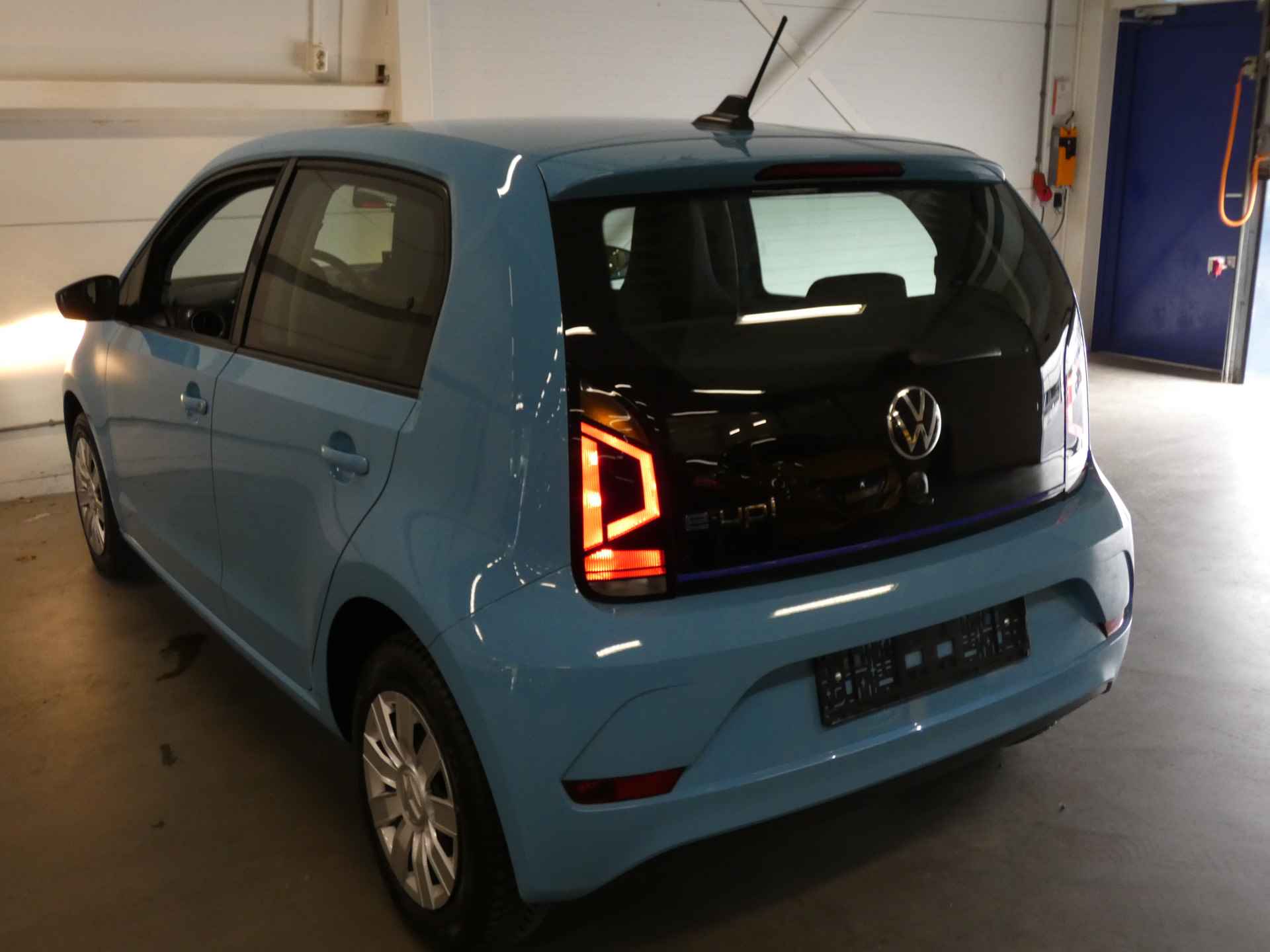 Volkswagen e-Up! e-up! Automaat | Automatische airconditioning | Aanvraag subsidie € 2000 - 12/44