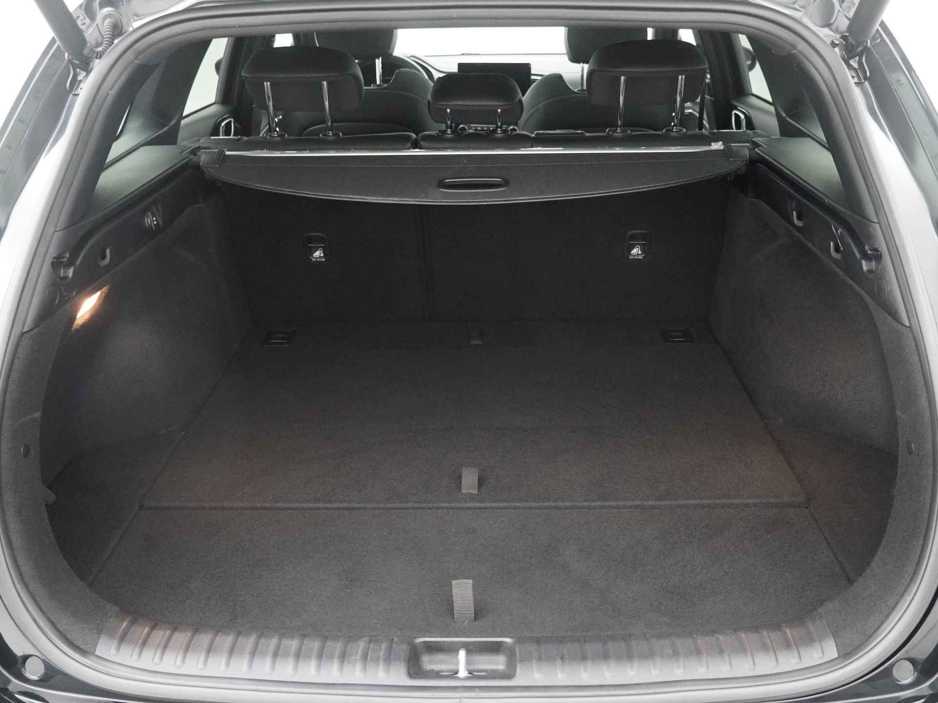 Kia Ceed Sportswagon 1.5 T-GDi GT-Line - Automaat - Panorama dak - Stoel en stuurwiel verwarming - Android Auto/Apple CarPlay - Elektrische achterklep - Fabrieksgarantie tot 02-2029 - 39/49