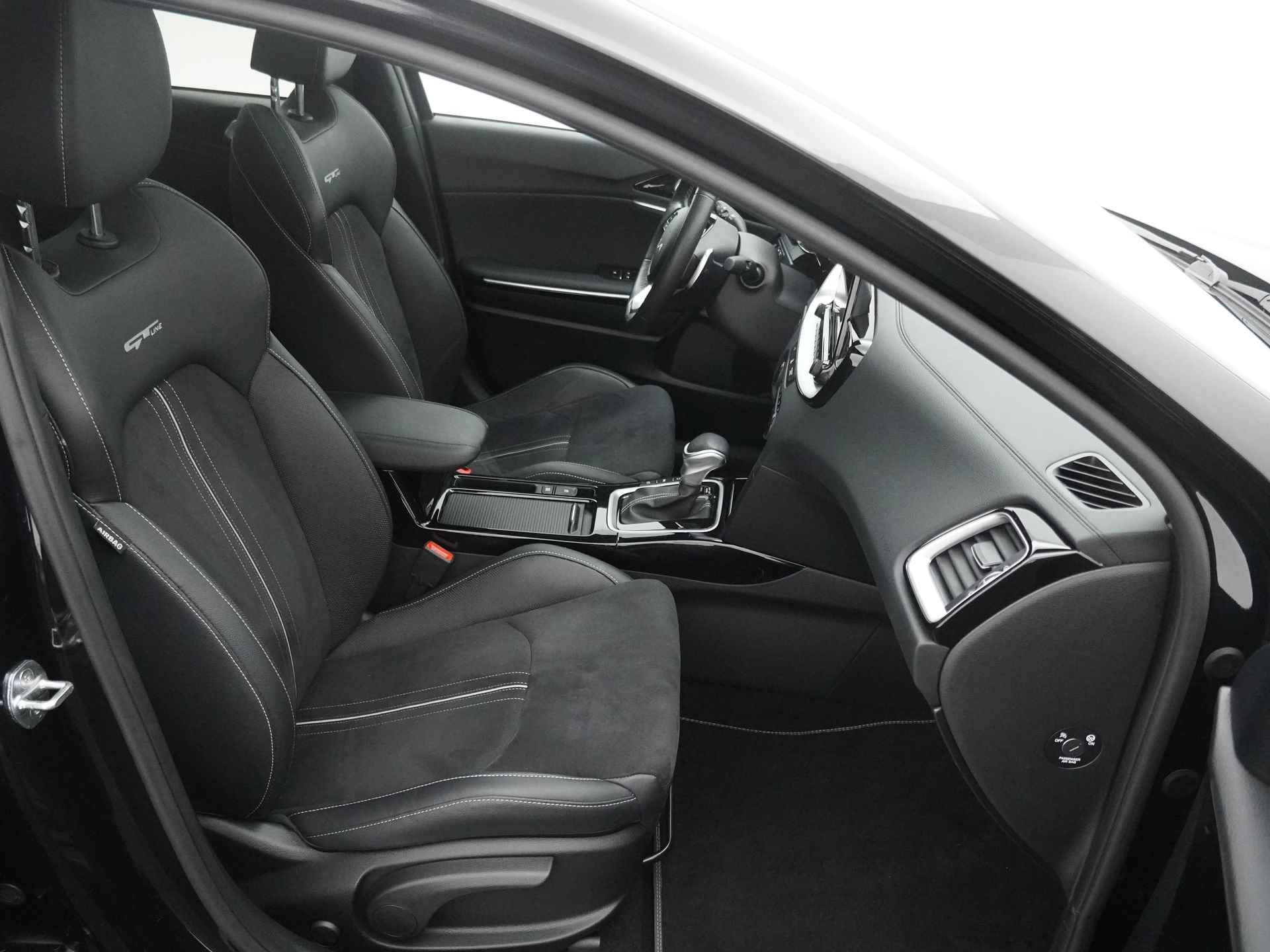 Kia Ceed Sportswagon 1.5 T-GDi GT-Line - Automaat - Panorama dak - Stoel en stuurwiel verwarming - Android Auto/Apple CarPlay - Elektrische achterklep - Fabrieksgarantie tot 02-2029 - 41/49