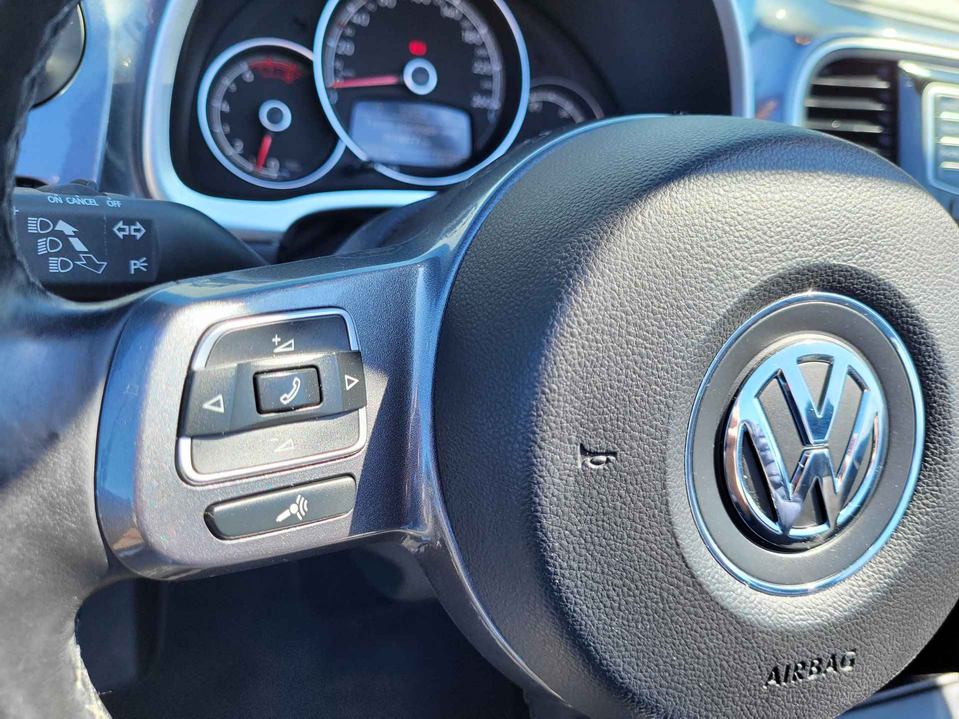 Volkswagen Beetle Cabriolet 1.2 TSI Exclusive Series, Rijklaar met beurt & garantie! - 14/27