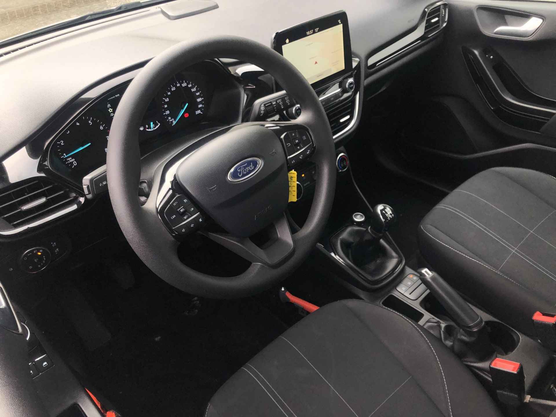 Ford Fiesta 1.1 85pk Trend l Navigatie l Apple Carplay/Android Auto l Airconditioning l Cruise control - 12/23