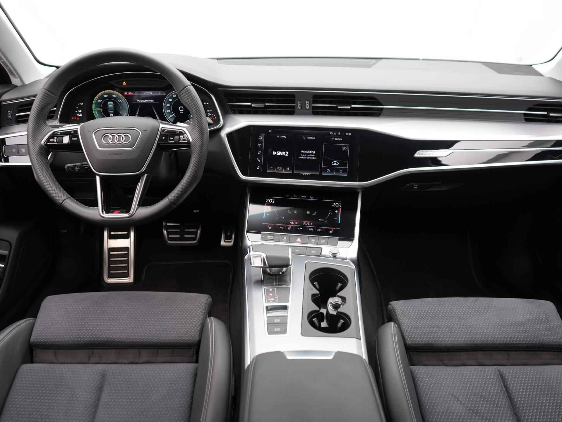 Audi A6 Limousine 55 TFSI e Quattro Pro Line S Competition | S Line | zwart optiek | B&O | 19" - 12/55