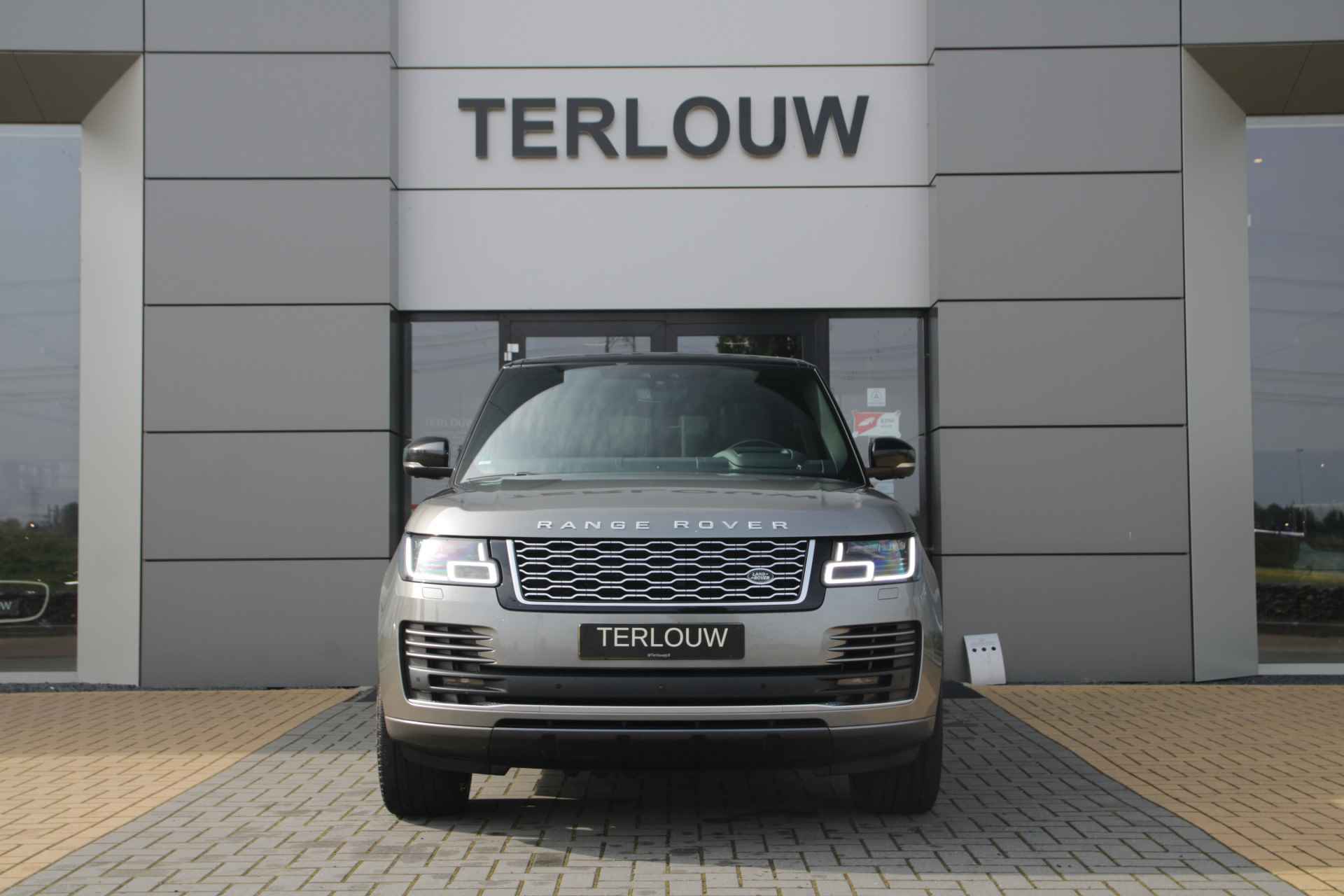 Land Rover Range Rover D350 Vogue - 6/32