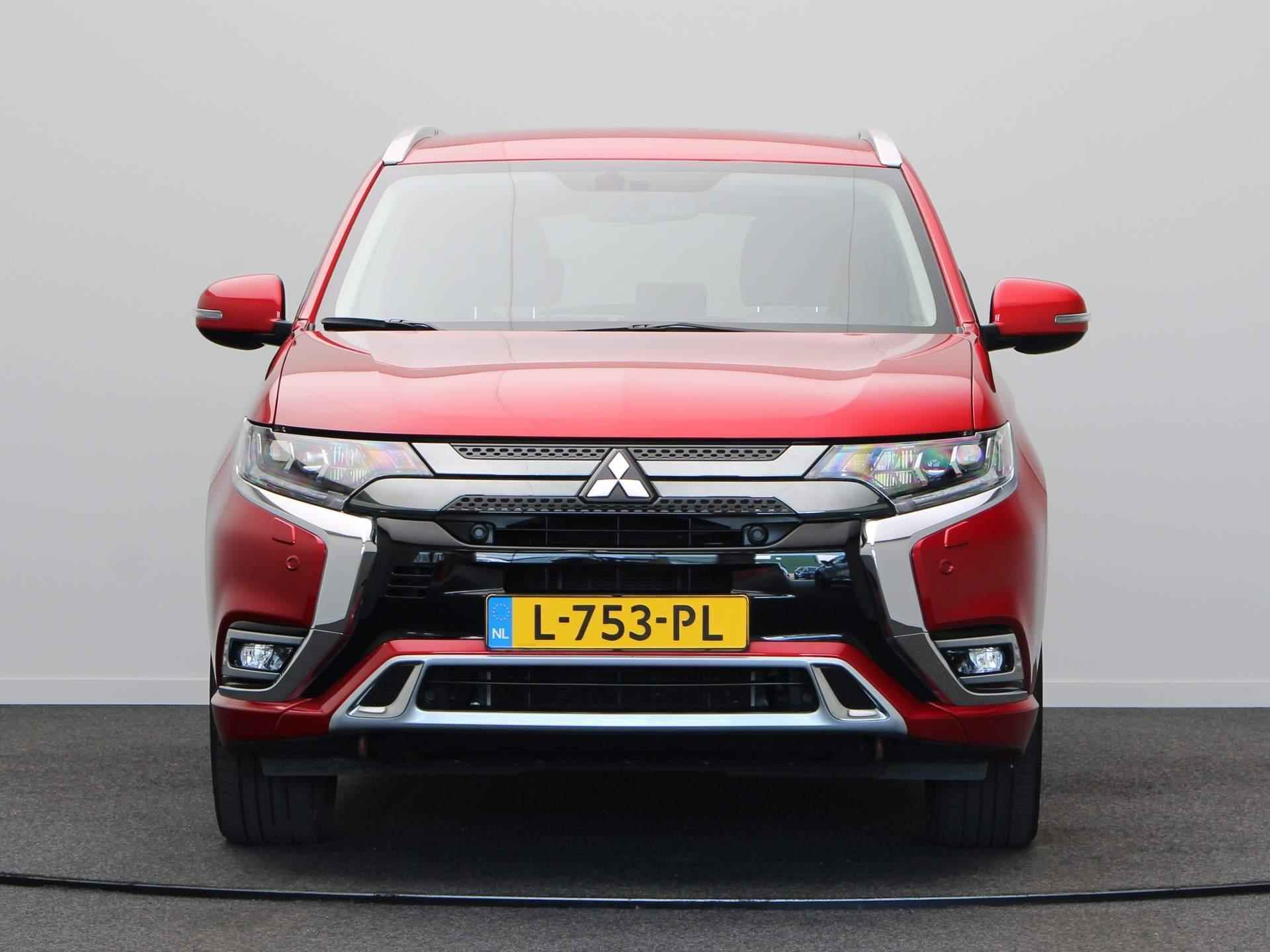 Mitsubishi Outlander 2.4 PHEV Intense | Achteruitrijcamera | Parkeersensoren rondom | Stoelverwarming | Climate control | - 6/53