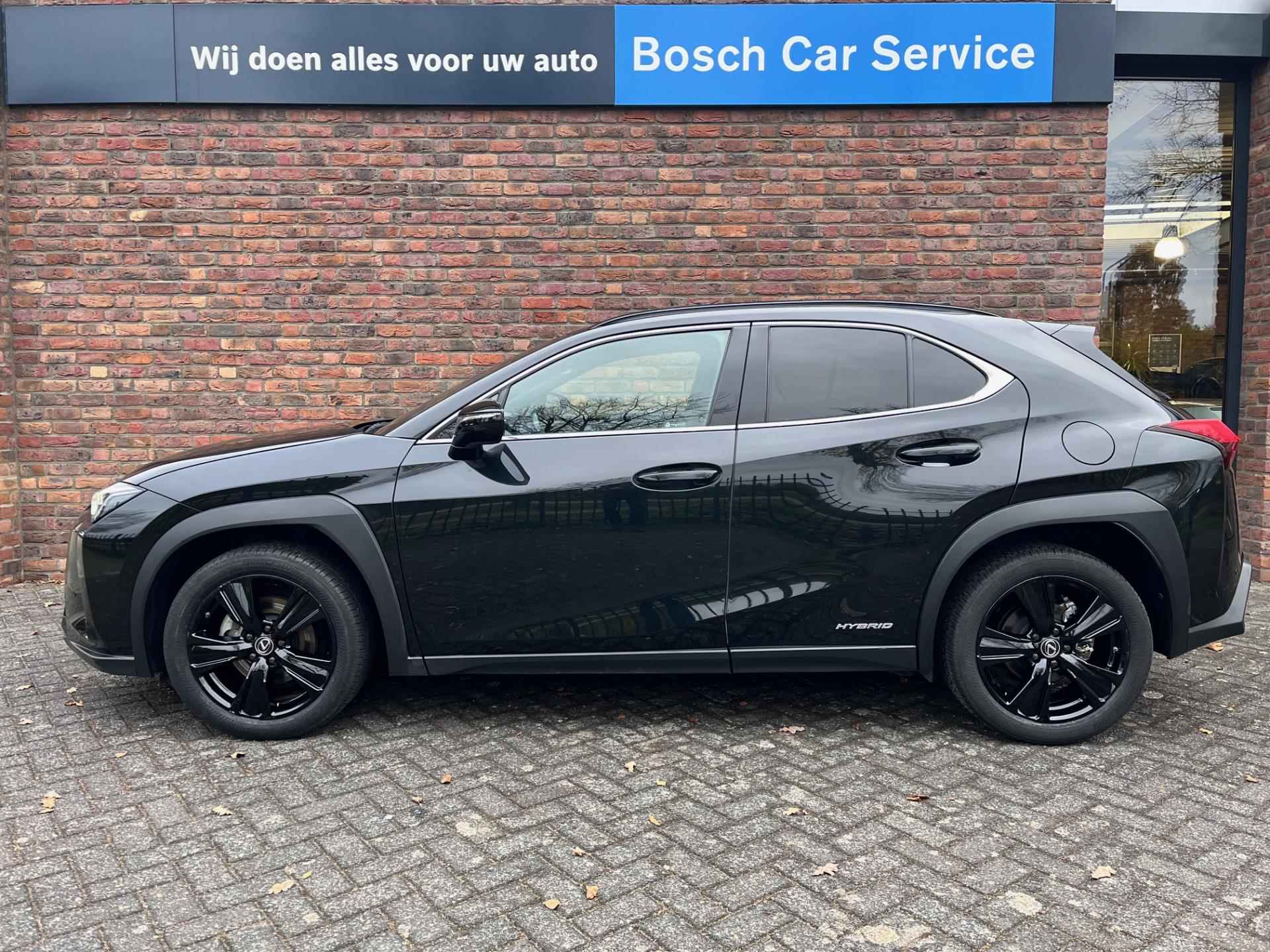 Lexus UX 250h Midnight Camera Leder - 4/31