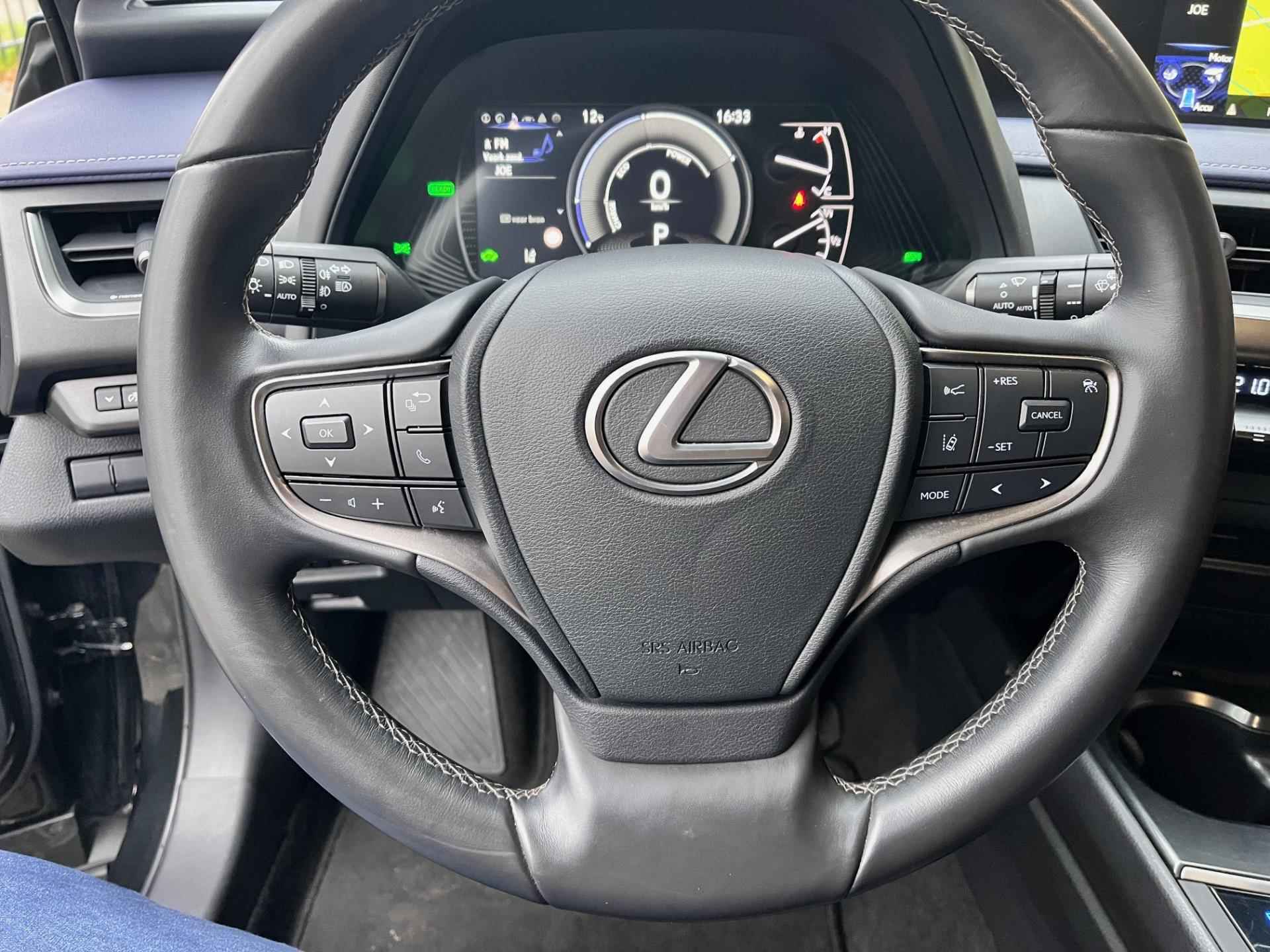 Lexus UX 250h Midnight Camera Leder - 28/31