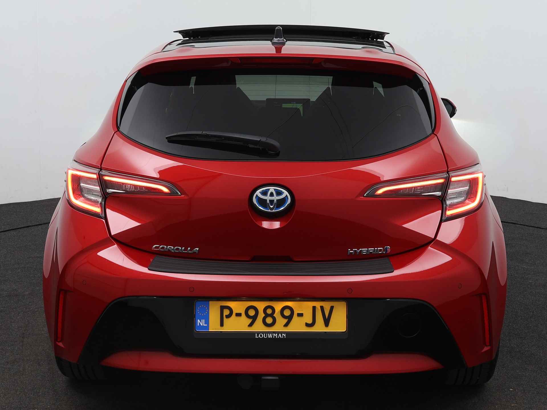 Toyota Corolla 1.8 Hybrid Executive | Panoramadak | Navigatie | Camera | LM velgen | Apple Carplay/Android Auto | Cruise Control | - 28/42