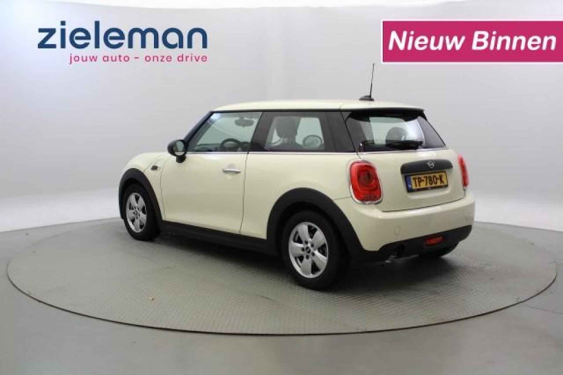 MINI Cooper 1.5 Salt - Airco, Cruise - 3/25