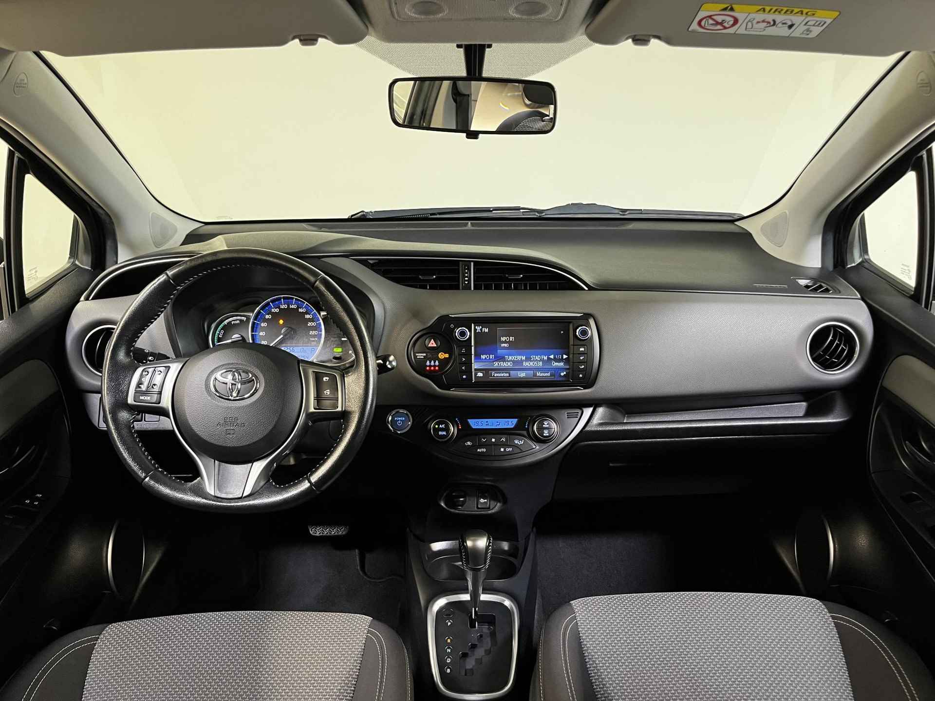 Toyota Yaris 1.5 Hybrid Aspiration | Dealer onderhouden | Climate Control | Camera | - 2/32
