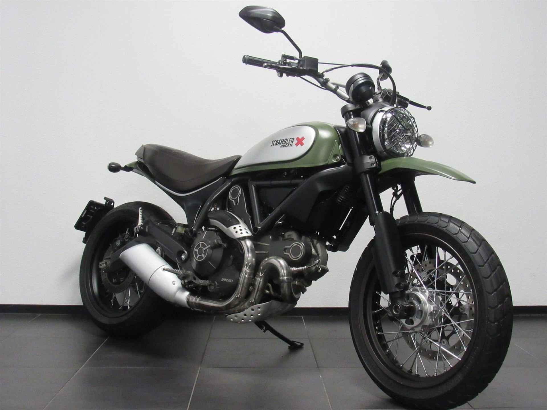 Ducati SCRAMBLER URBAN ENDURO - 2015 - 2/14