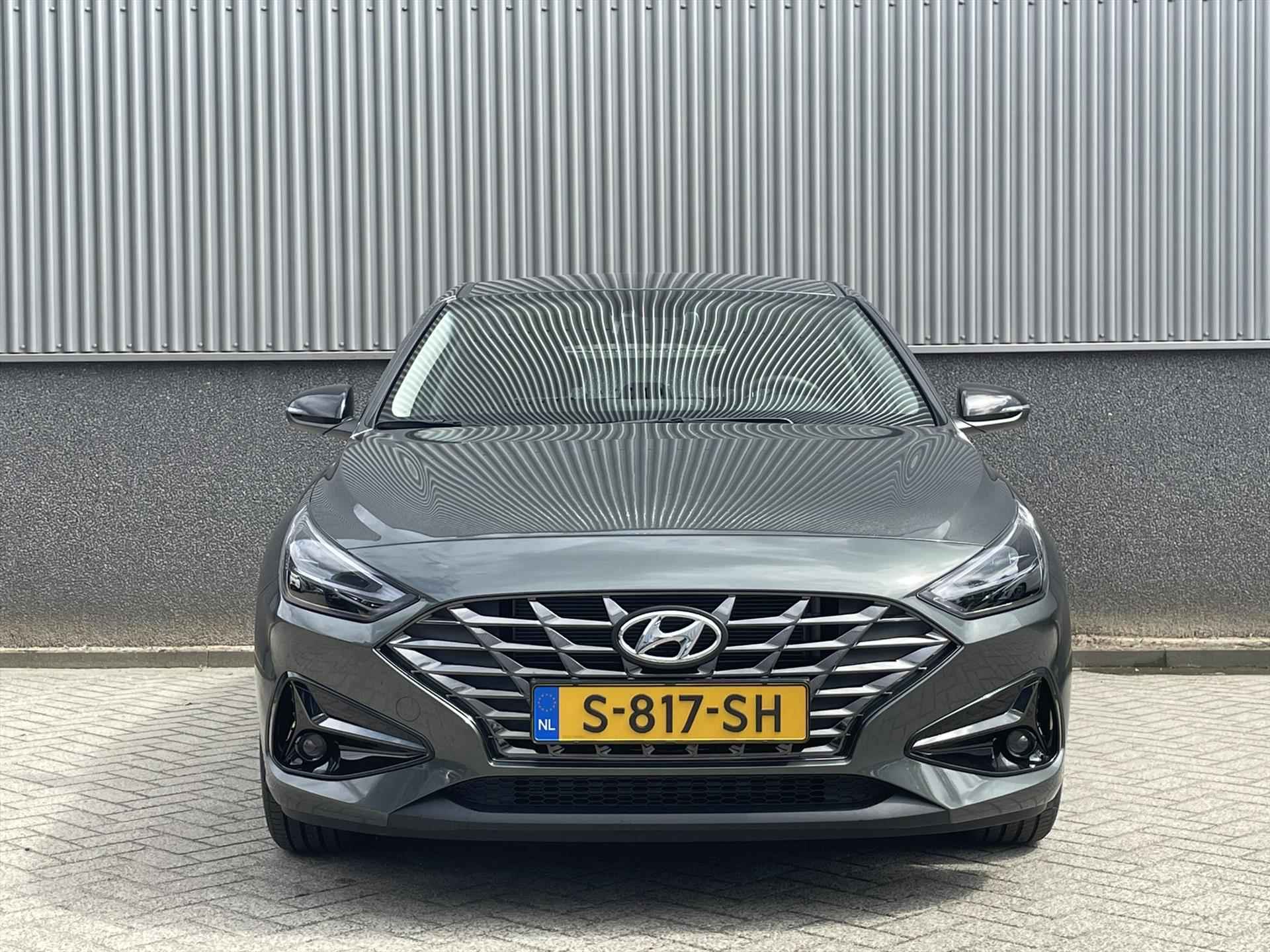 Hyundai I30 1.0 T-GDI 48V 120pk Comfort Smart I Navigatie | AppleCarplay & Android auto | Clima - 2/34