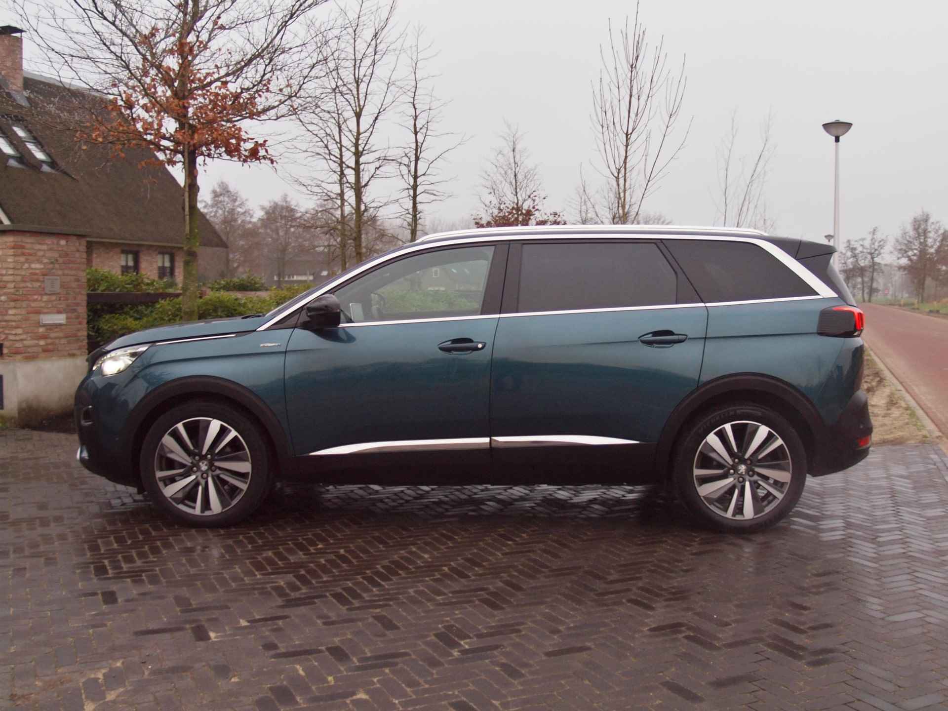 Peugeot 5008 1.2 PureTech Blue Lease GT-Line | Panoramadak | Camera | Apple Carplay | Cruise Control | - 7/34