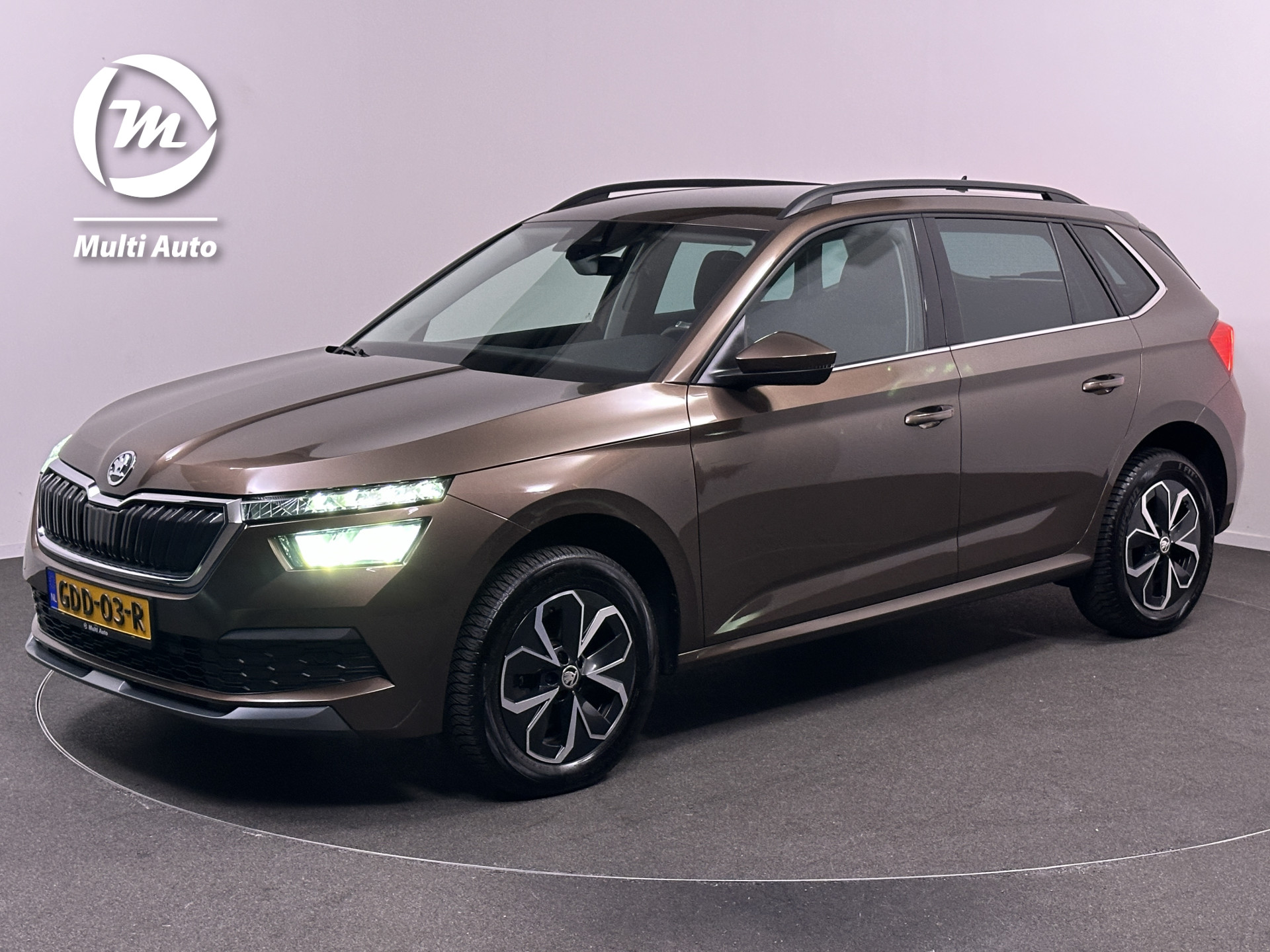 Škoda Kamiq 1.5 TSI ACT Business Edition 150pk DSG | Chrystal LED | Camera | Apple Carplay | Stoelverwarming | DAB | Keyless |