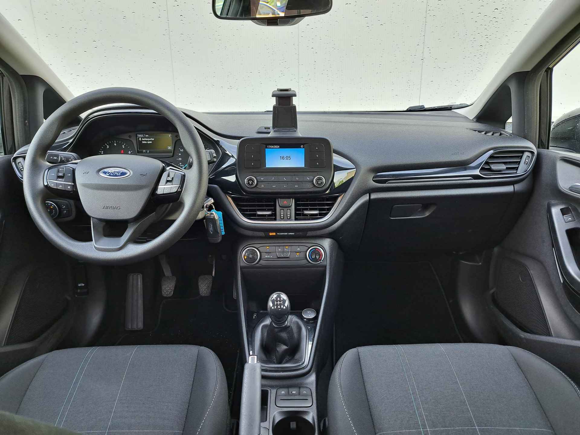Ford Fiesta 1.1 Trend | Bluetooth | Radio | Airco - 12/26