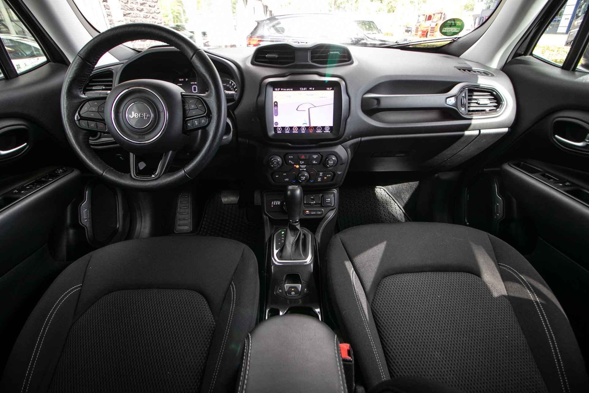 Jeep Renegade 4xe 240 Plug-in Hybrid Electric S - All-in rijklrps | Navi | Camera | Adapt. Cruise - 10/42