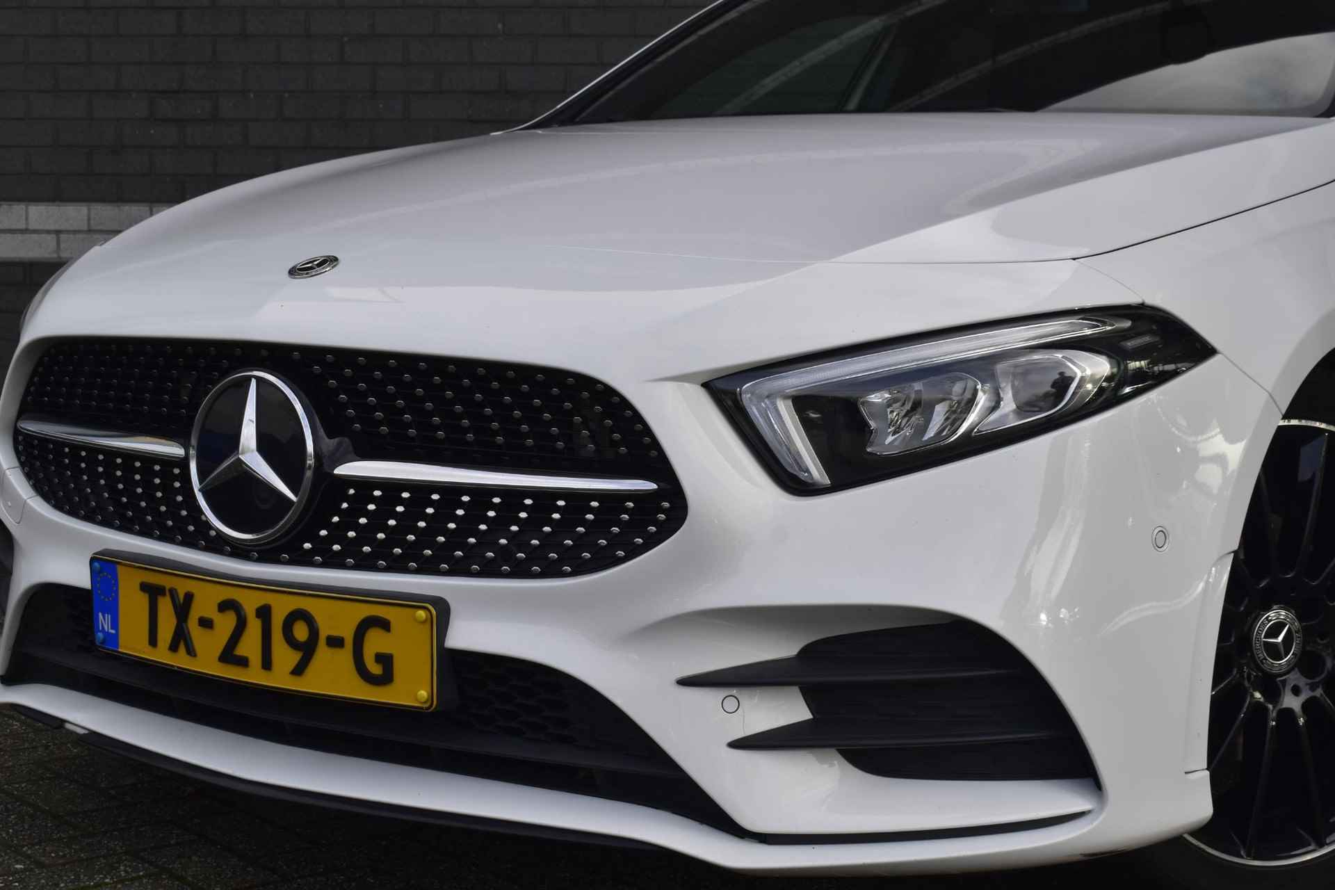 Mercedes-Benz A-klasse 200 Business Solution AMG / LED / Pano / Virtual / Stoelverwarming - 27/44