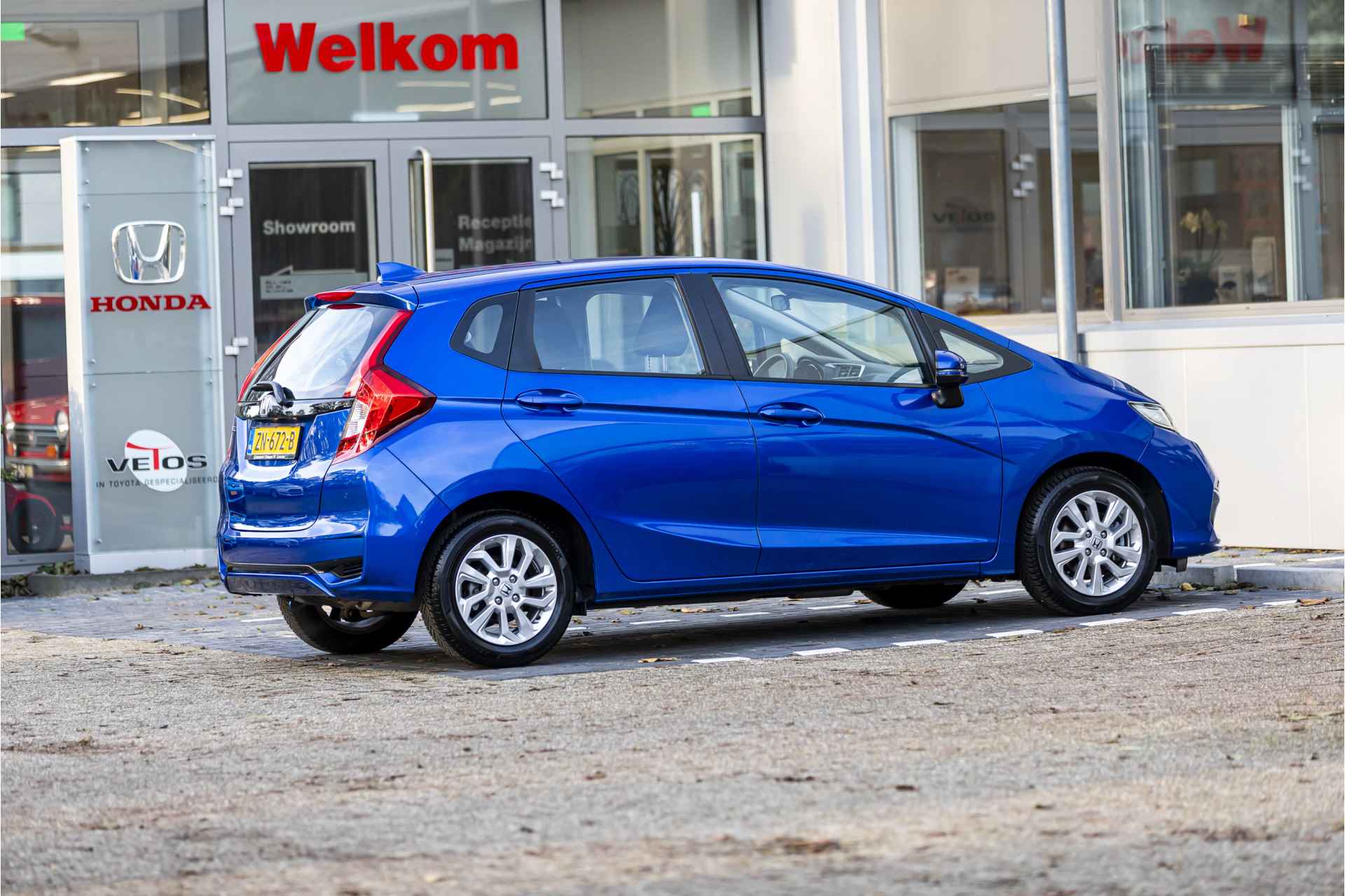 Honda Jazz 1.3 i-VTEC Comfort Navigatie, Parkeersensoren, Voorstoelen verwarmd ,  All-in Rijklaarprijs - 4/33