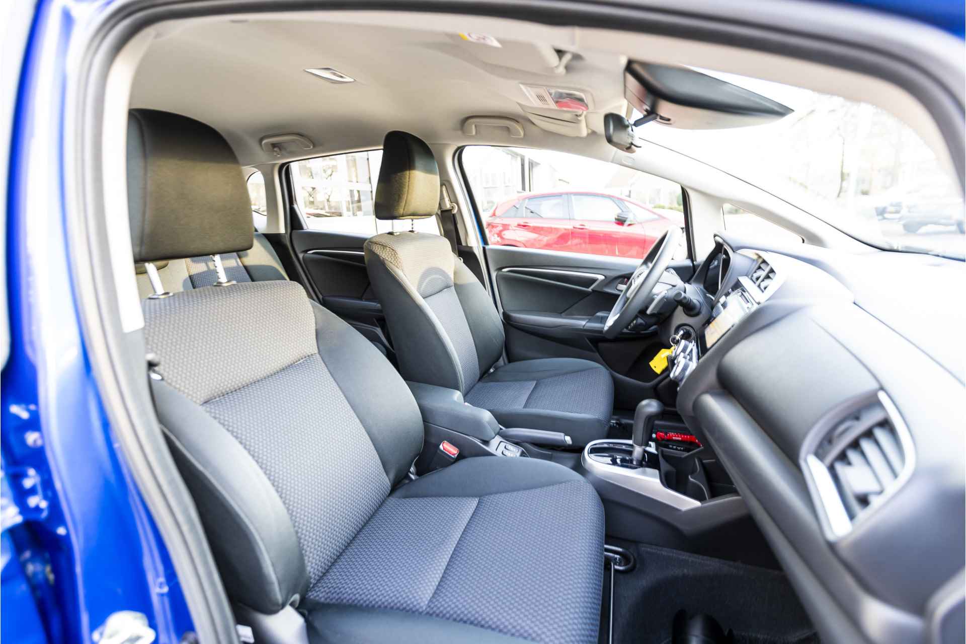 Honda Jazz 1.3 i-VTEC Comfort Navigatie, Parkeersensoren, Voorstoelen verwarmd ,  All-in Rijklaarprijs - 12/33