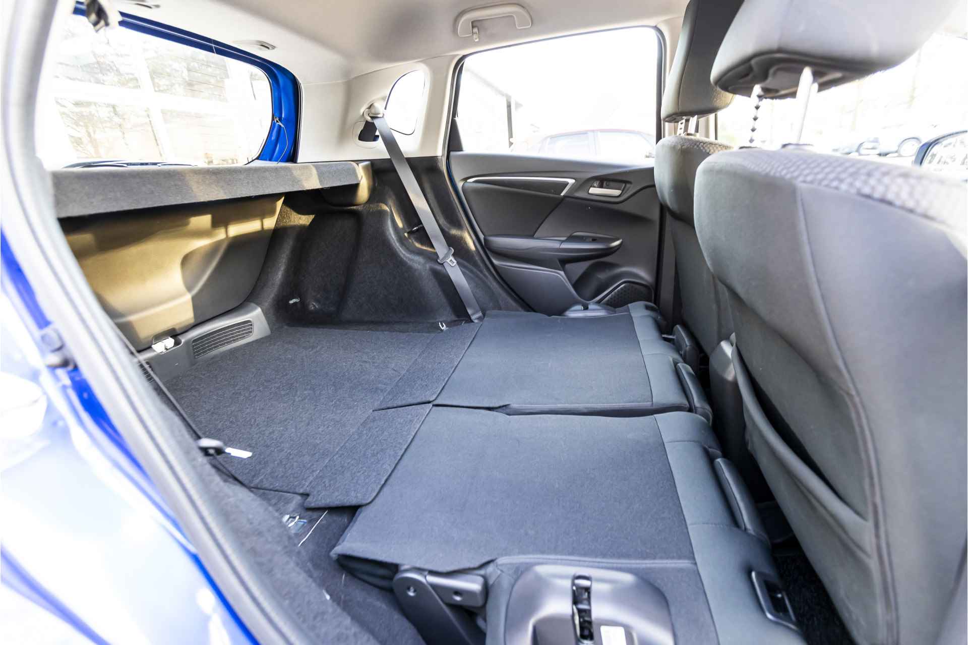 Honda Jazz 1.3 i-VTEC Comfort Navigatie, Parkeersensoren, Voorstoelen verwarmd ,  All-in Rijklaarprijs - 18/33