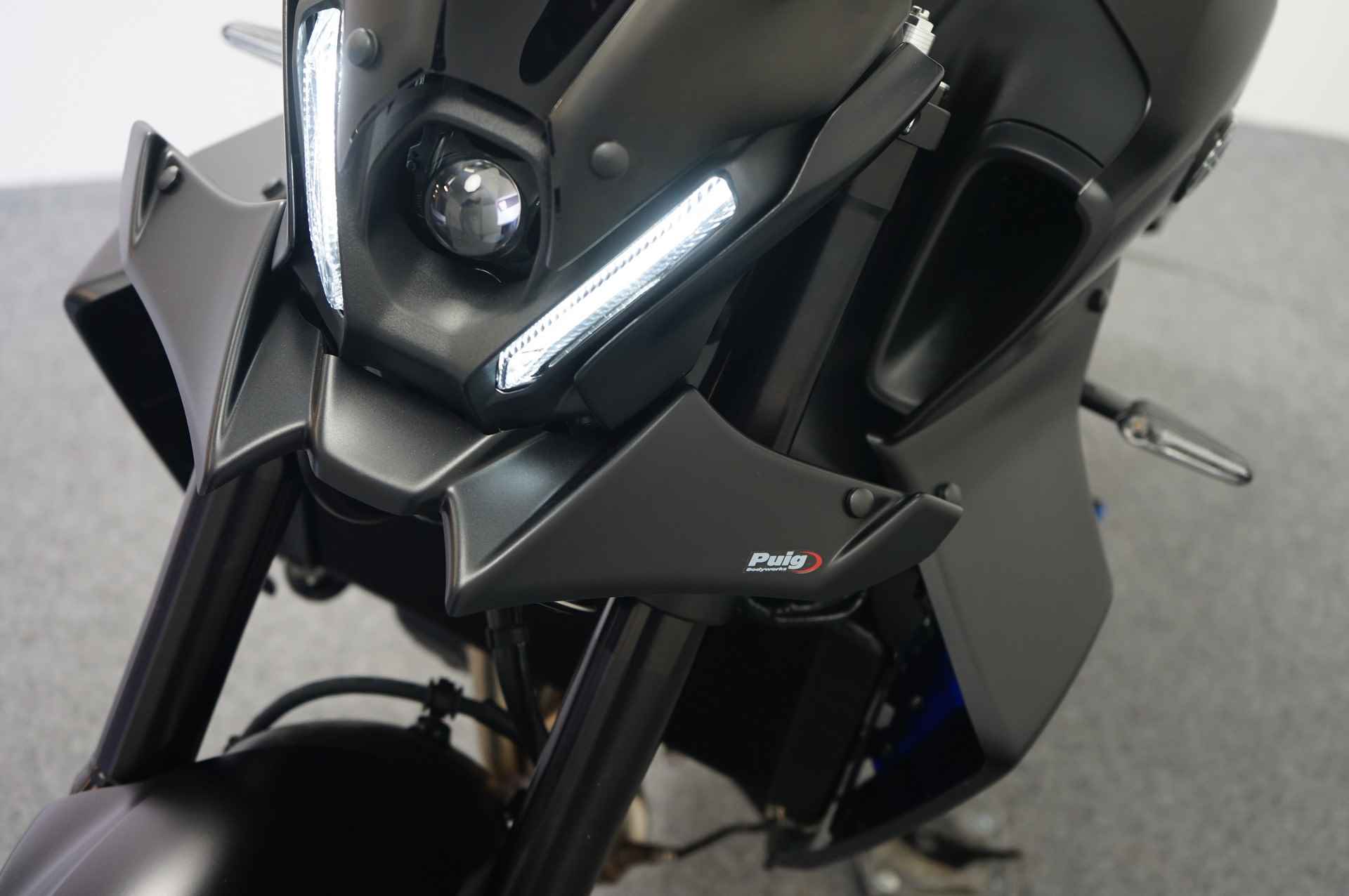 Yamaha MT-09 ABS SHOW MODEL - 18/18