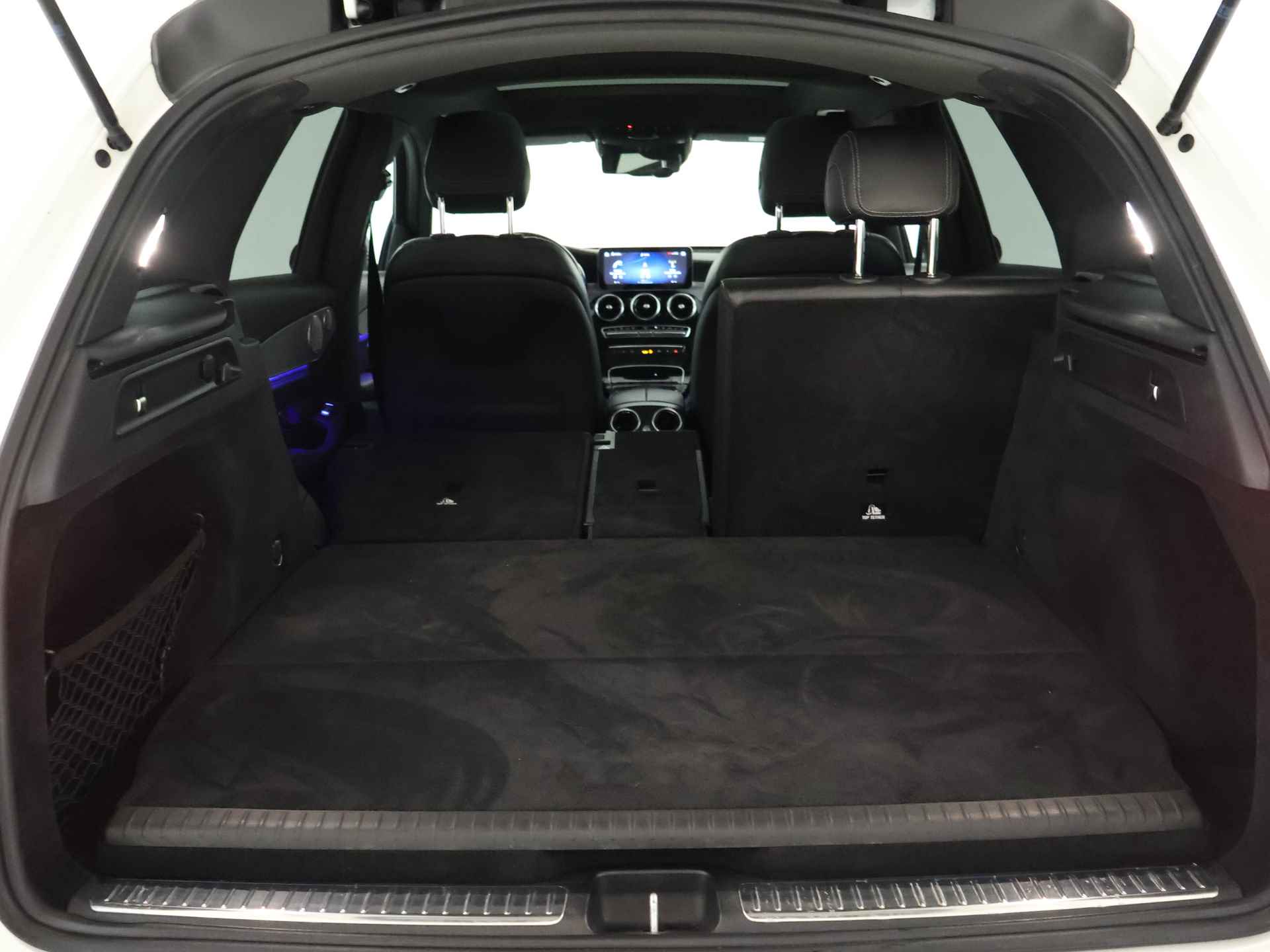 Mercedes-Benz GLC 300 e Plug-In Hybride | Burmester | Panoramadak | Memory Stoelen | Multibeam LED | Trekhaak | Distronic | Navigatie | Inclusief 24 maanden MB Certified garantie voor Europa. - 37/46