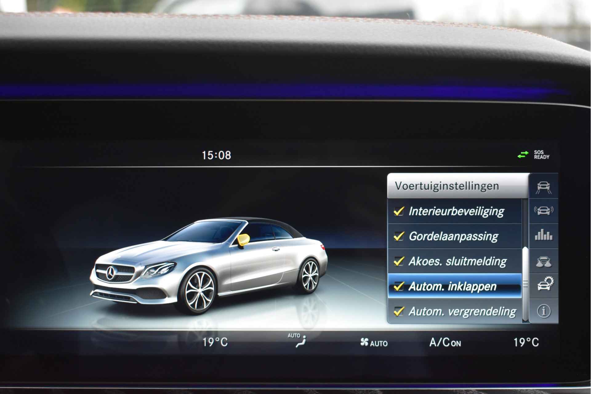 Mercedes-Benz E-Klasse Cabrio 200 25th Anniversary Edition | Camera | Carplay | Widescreen | Sfeerverlichting | Full LED | Onderh.historie - 62/74