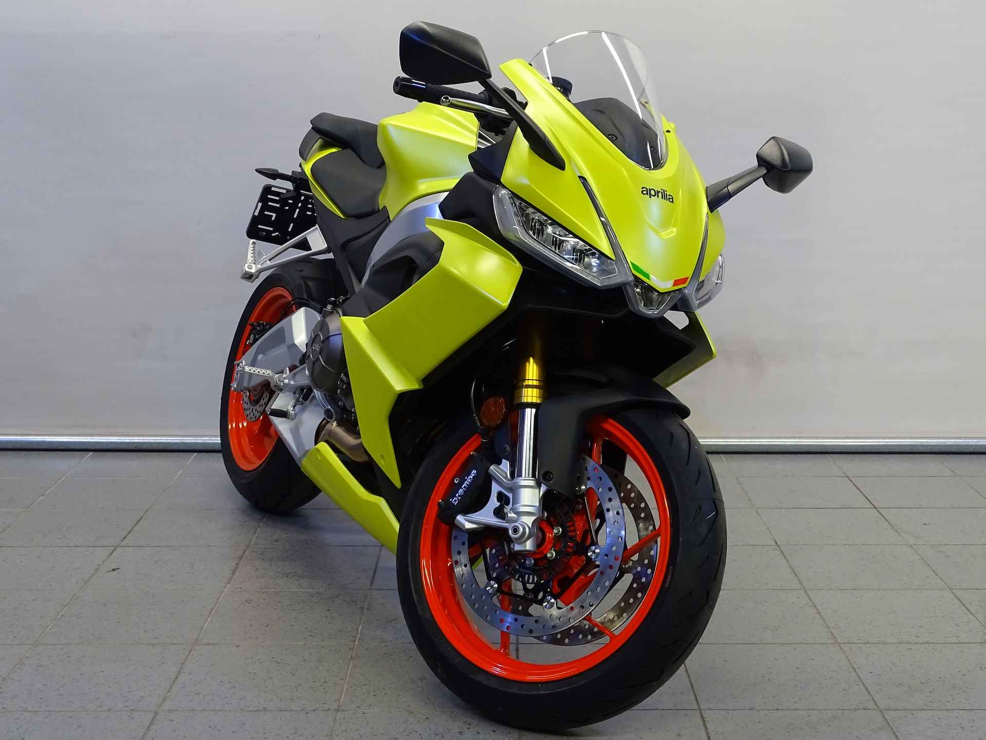 Aprilia RS 660 - 3/10